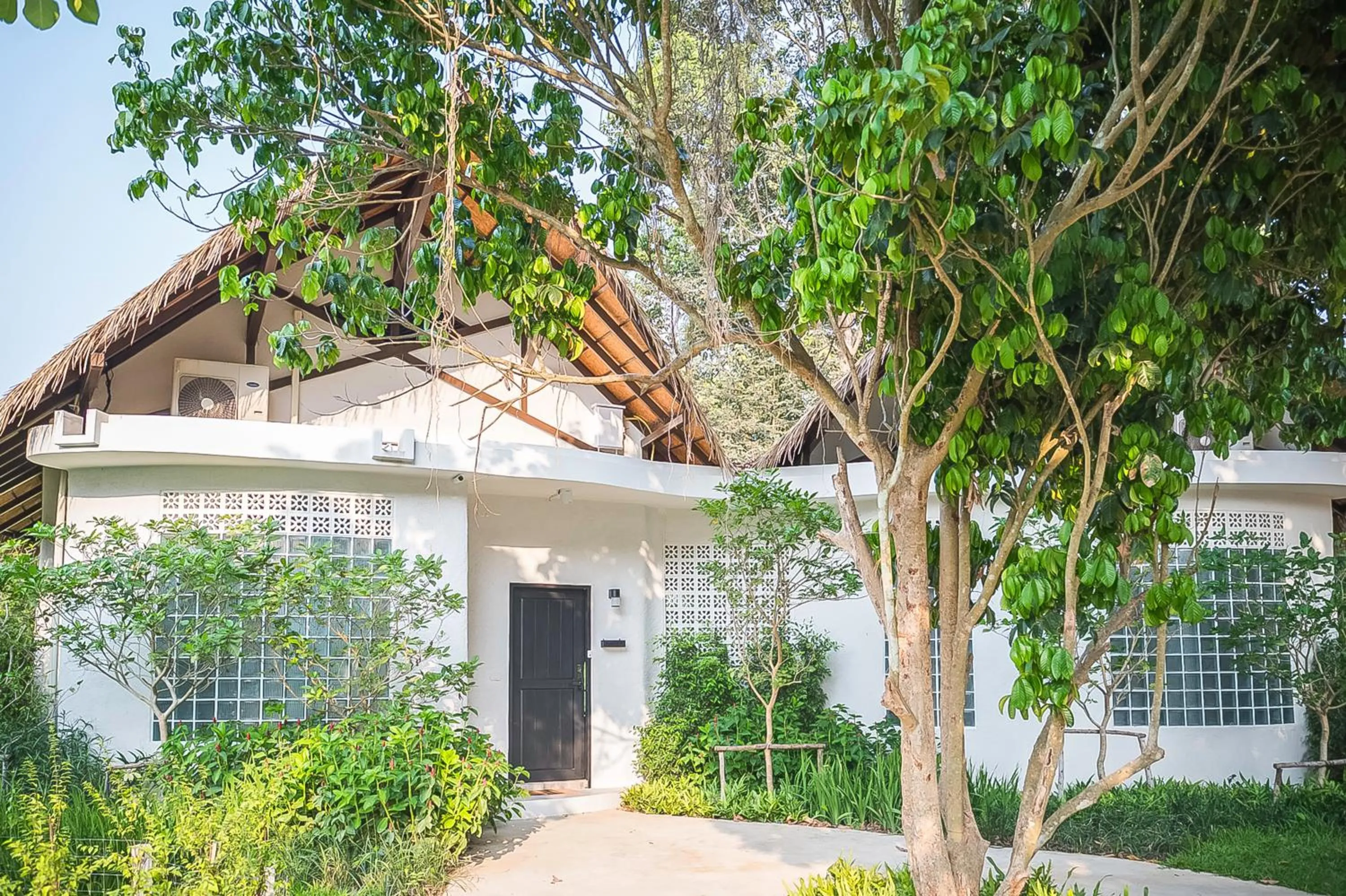Facade/entrance in Villa De Leaf River Kaeng Krachan