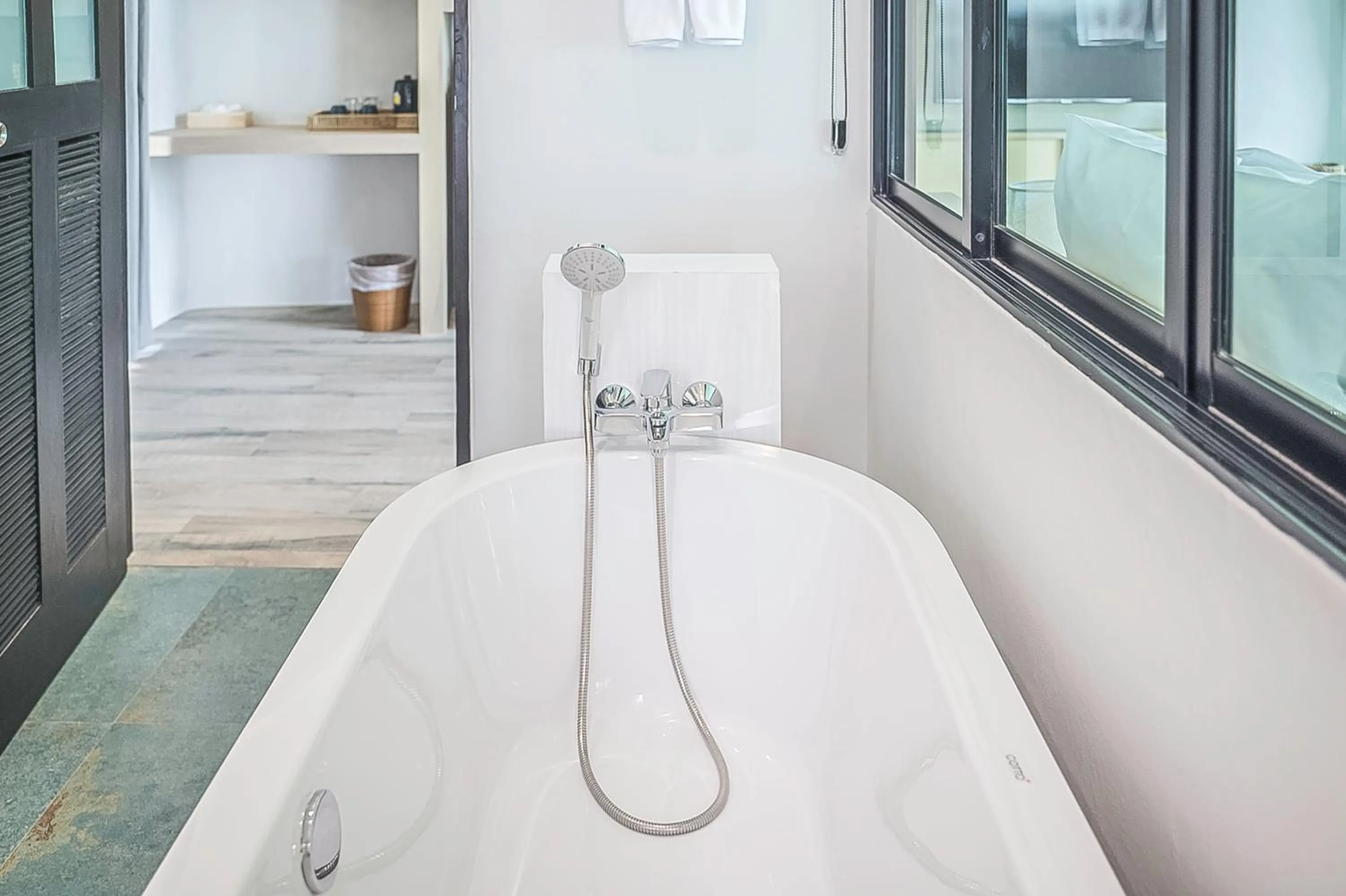 Bathroom in Villa De Leaf River Kaeng Krachan