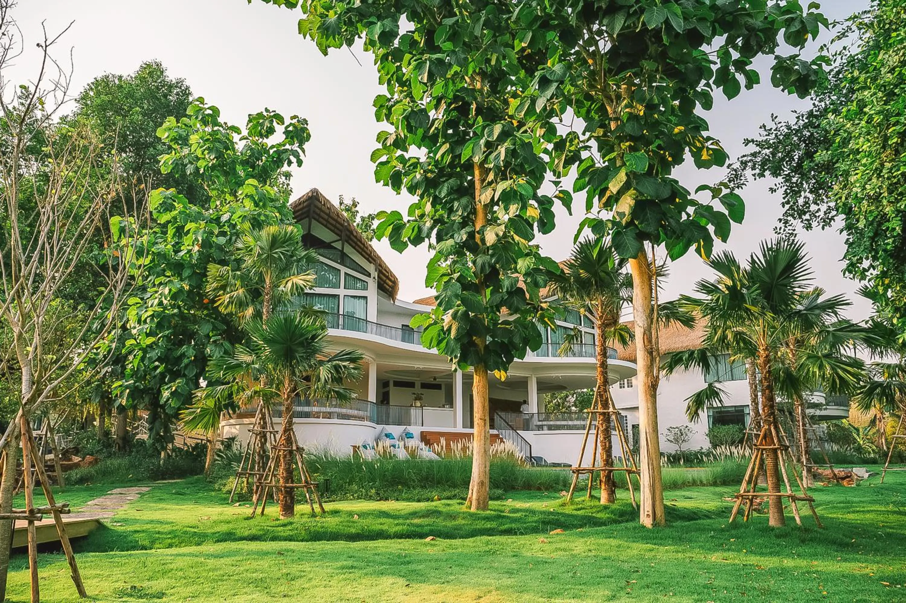 Property building in Villa De Leaf River Kaeng Krachan