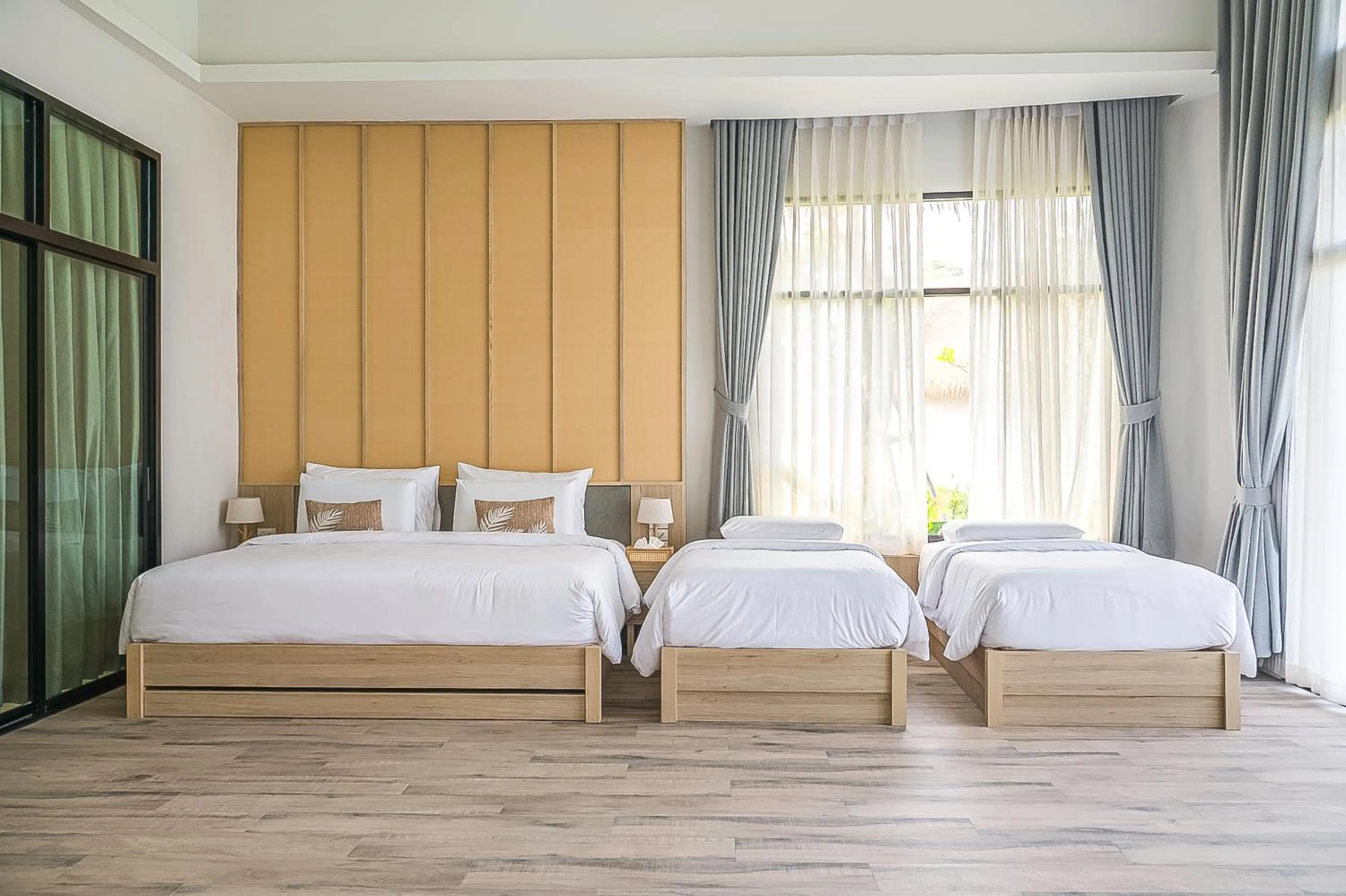 Bedroom, Bed in Villa De Leaf River Kaeng Krachan