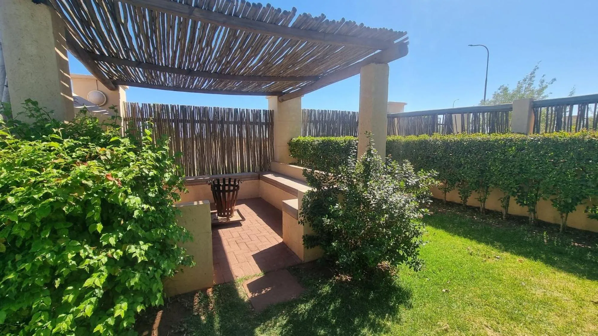 Pool view in Kathu Inn