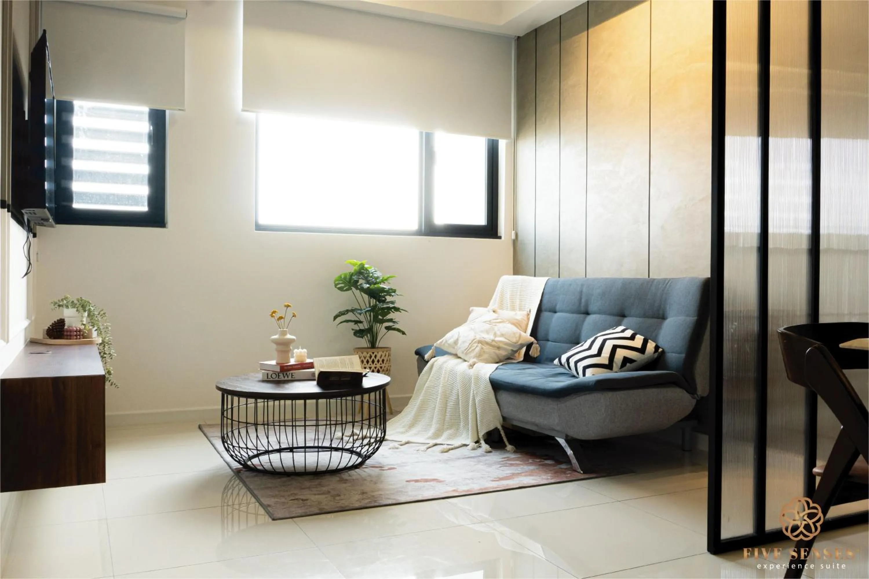 Living room in Chambers Signature Suites, Kuala Lumpur