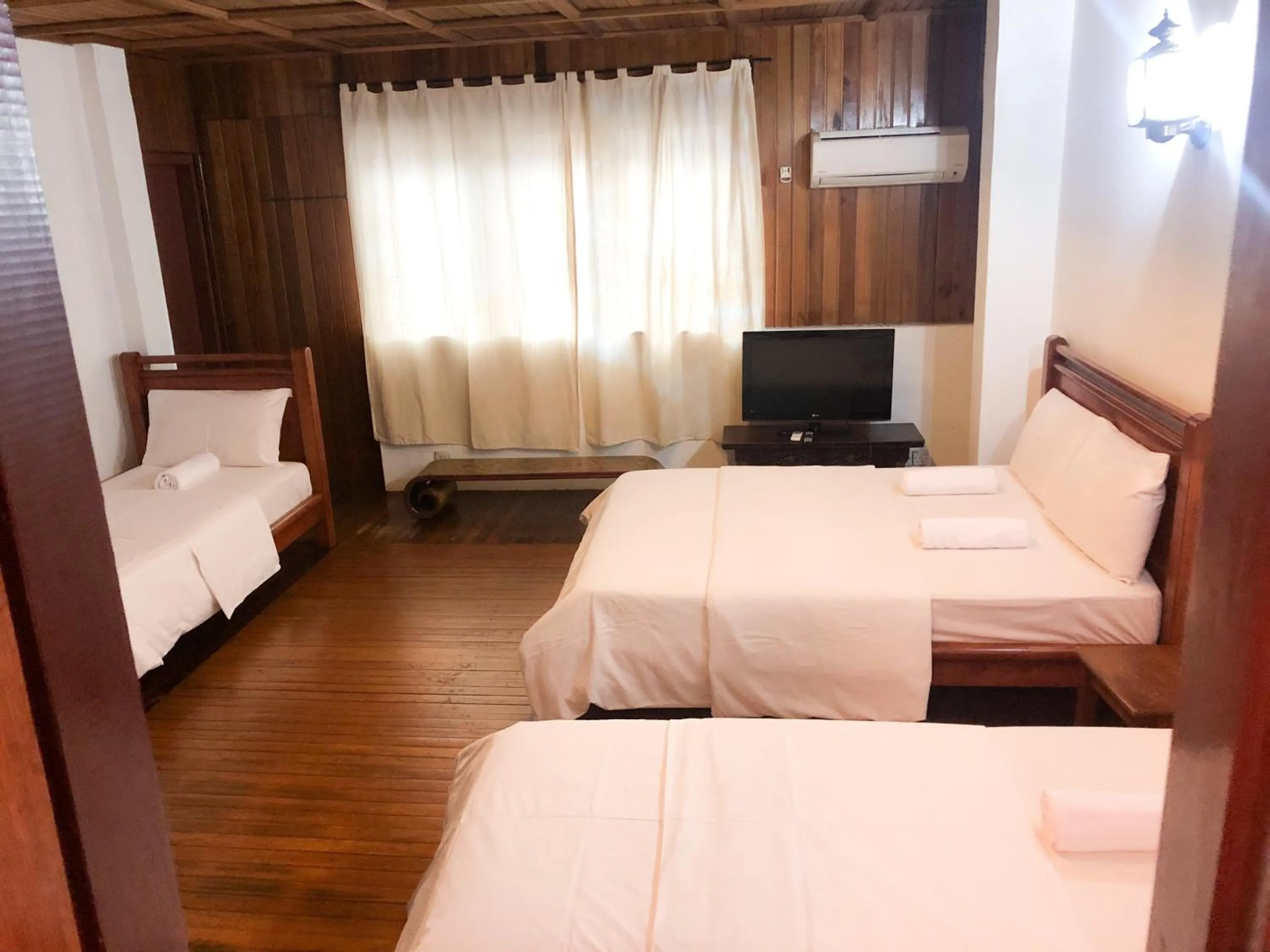 Bedroom, Bed in Hotel O I.villa Inn