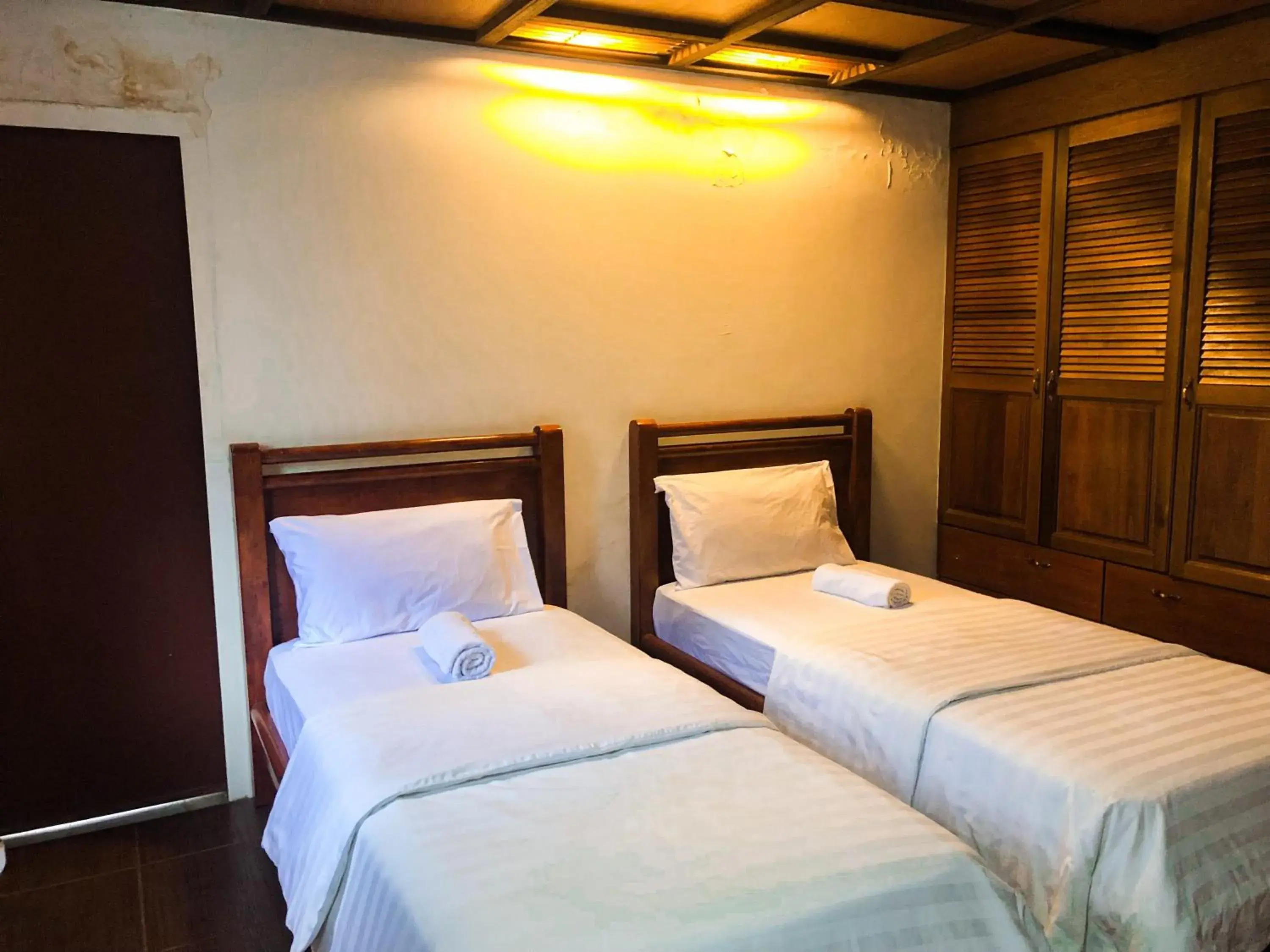 Twin Room in Hotel O I.villa Inn Twin Room in Hotel O I.villa Inn