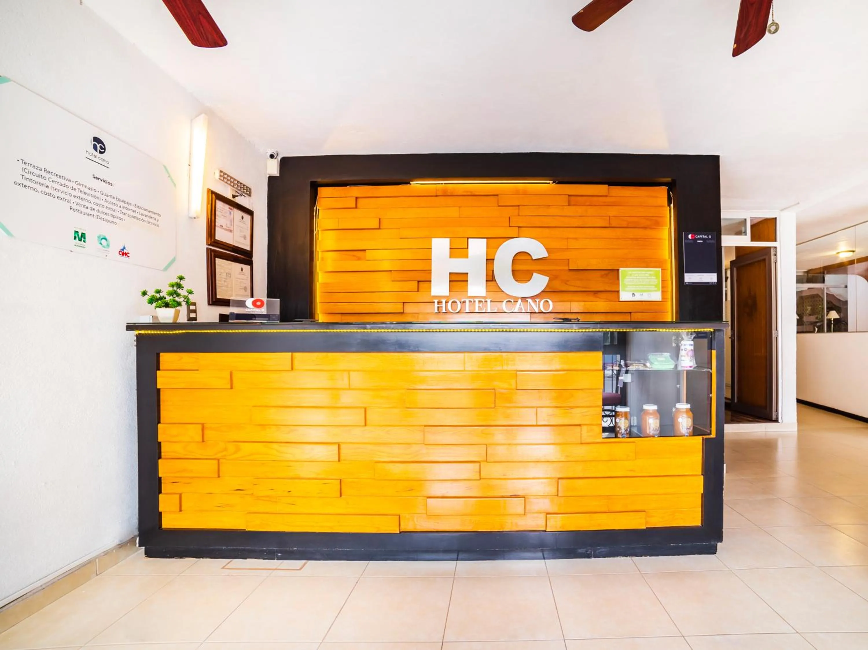 Lobby or reception in Hotel HC