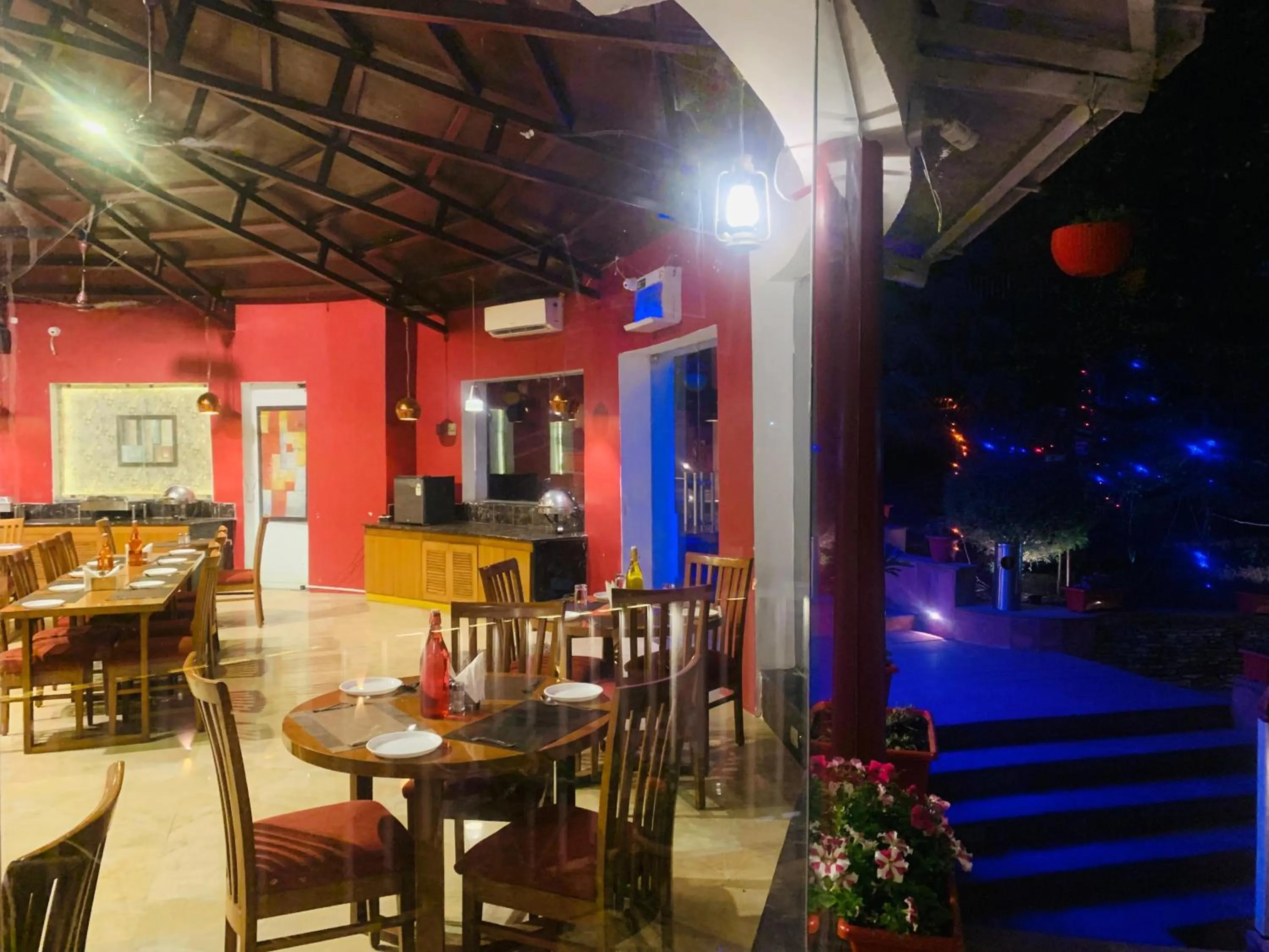 Restaurant/places to eat in Essence of Nature, Ranikhet