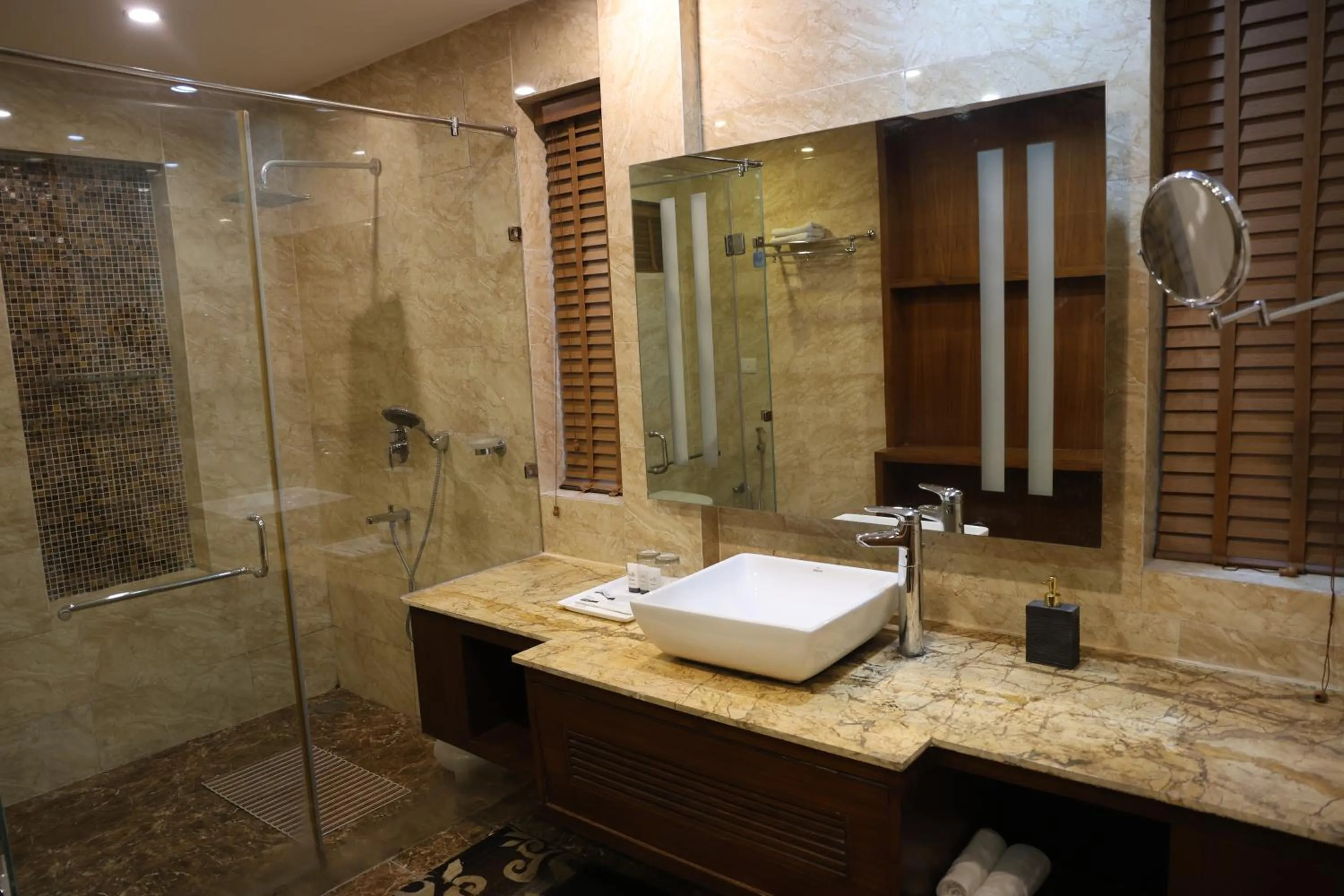 Bathroom in Essence of Nature, Ranikhet