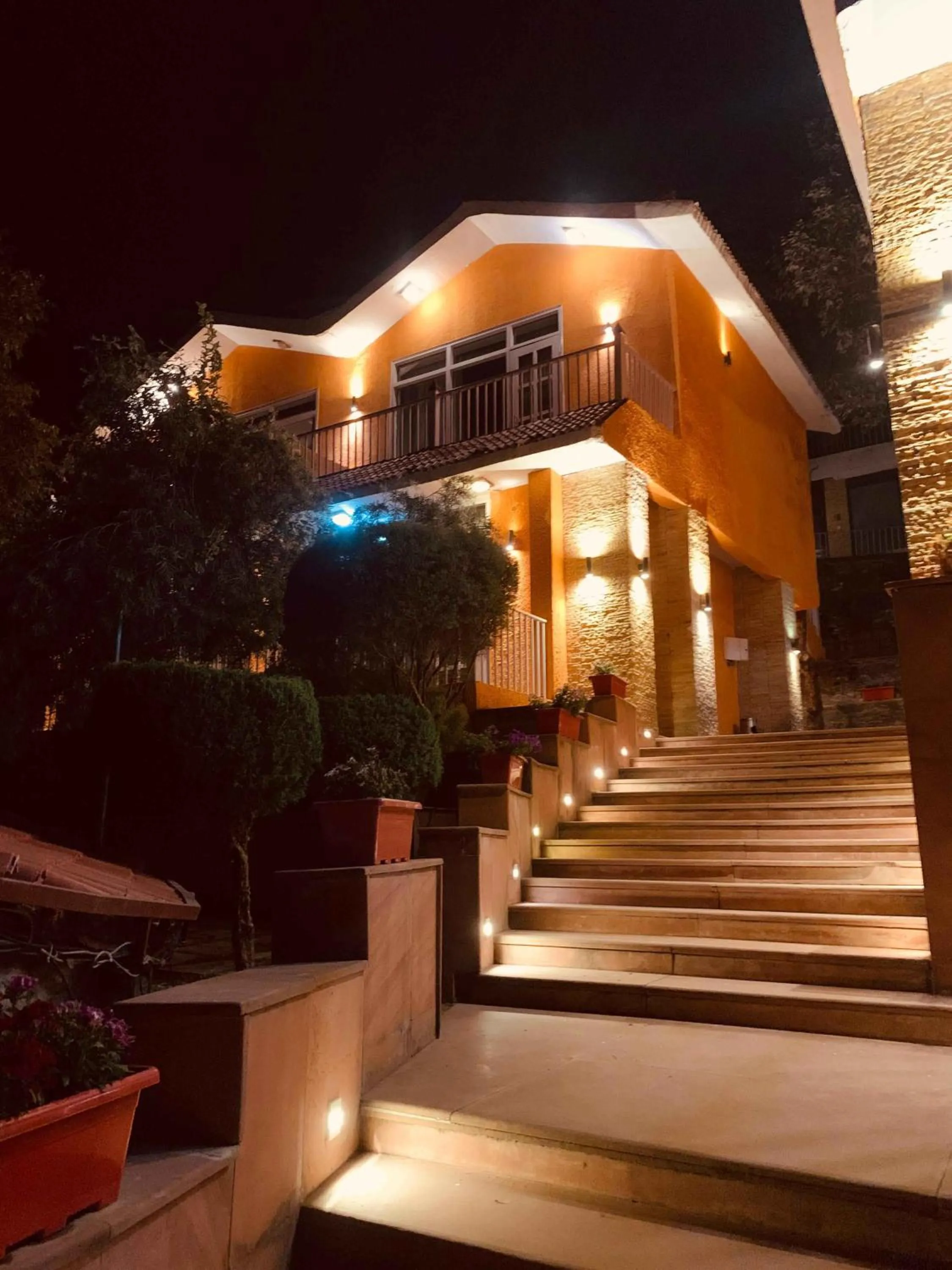 Property building in Essence of Nature, Ranikhet