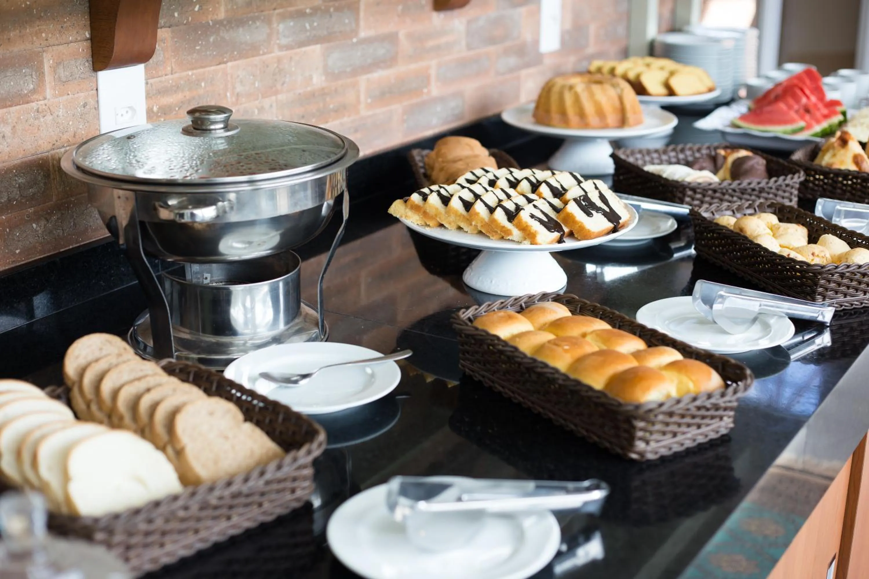 Buffet breakfast in Hotel Pousada do Bosque