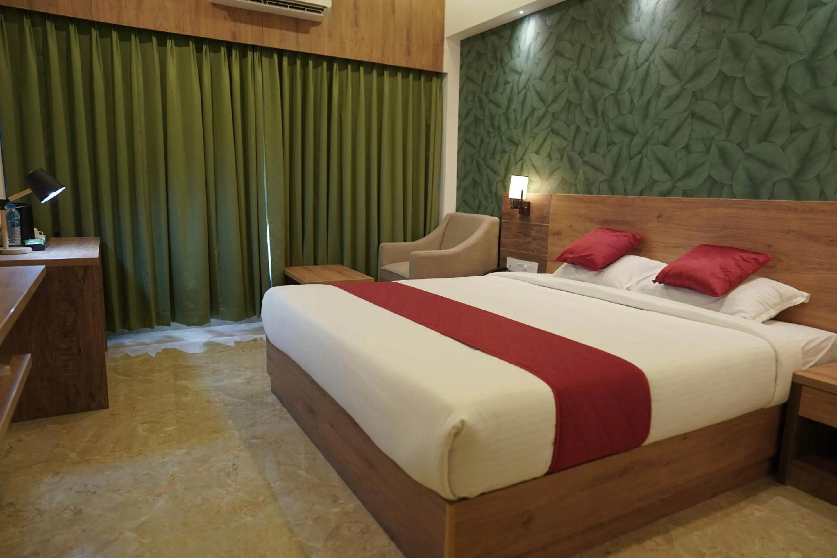 Bed in HOTEL VKJ INN Aluva