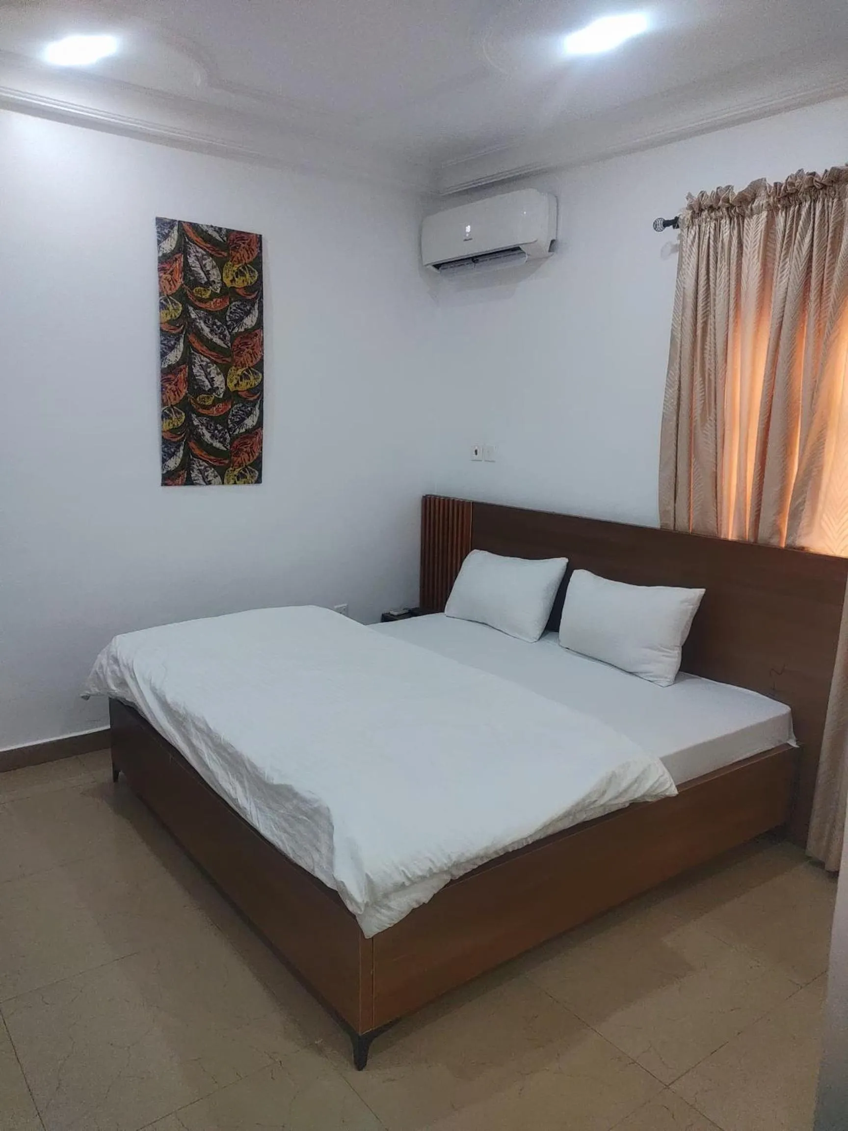 Bedroom, Bed in Skenyo Hotel & Apartments