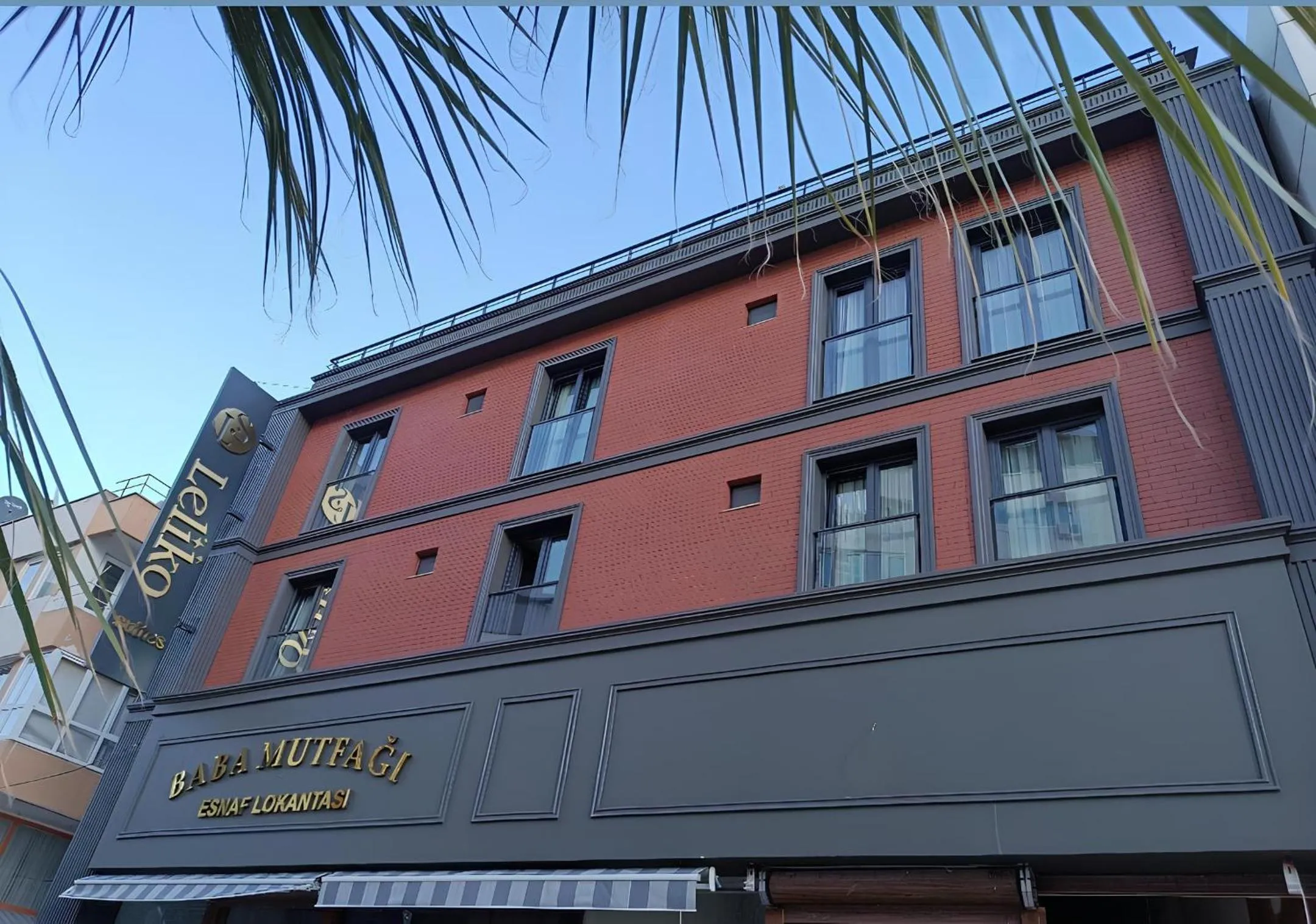 Property building in LELİKO SUITES