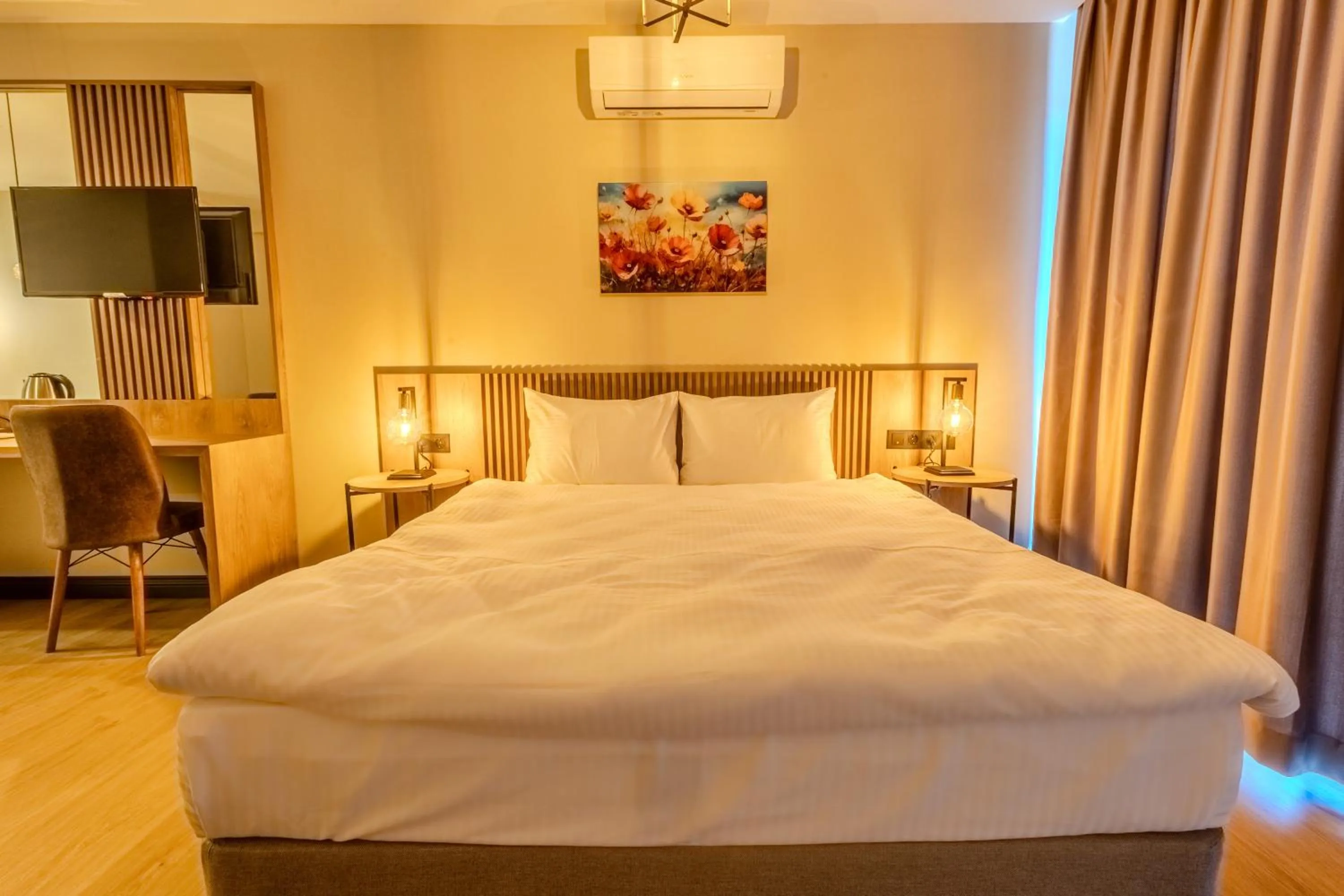 Bed in LELİKO SUITES