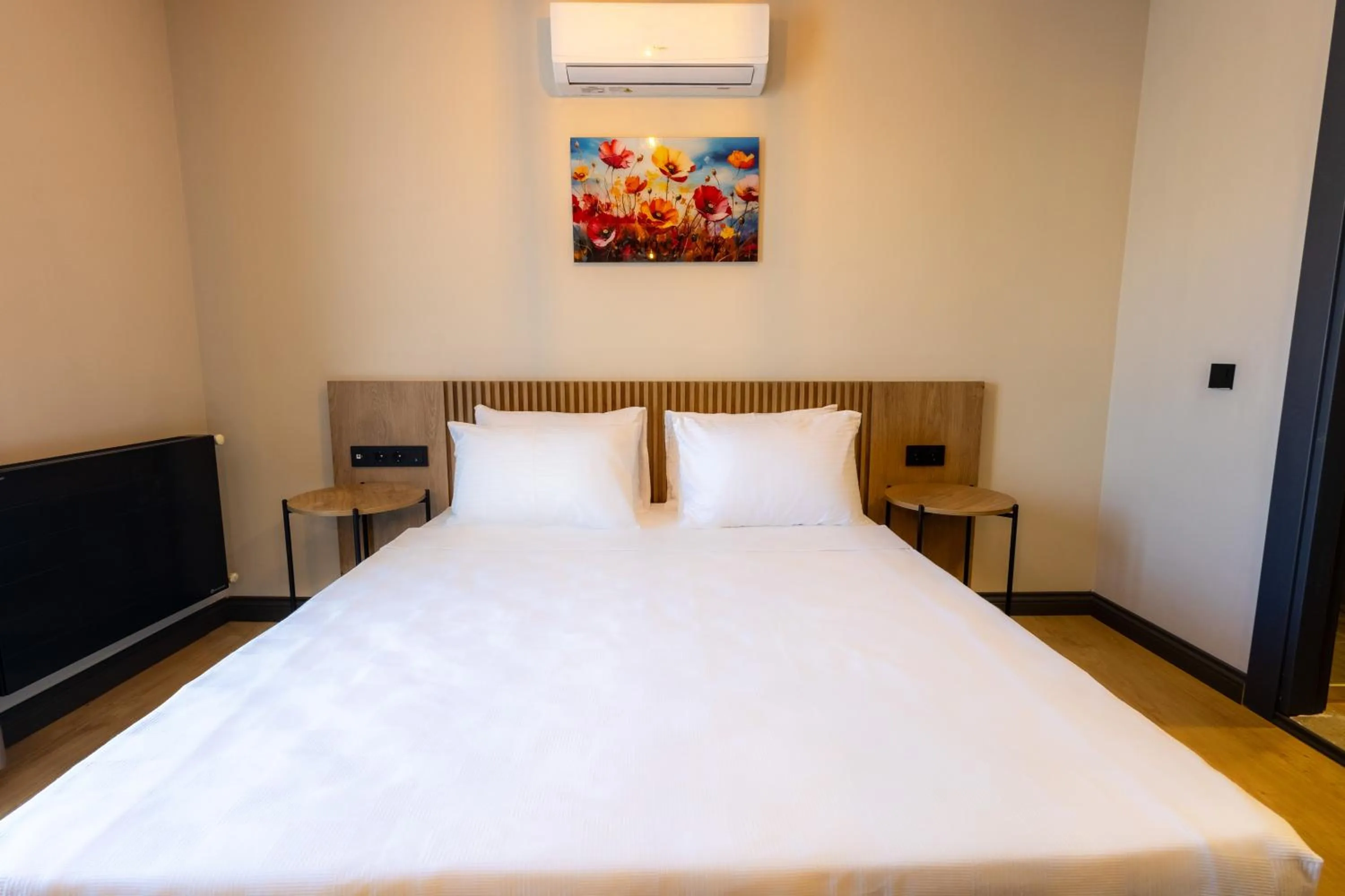 Bed in LELİKO SUITES