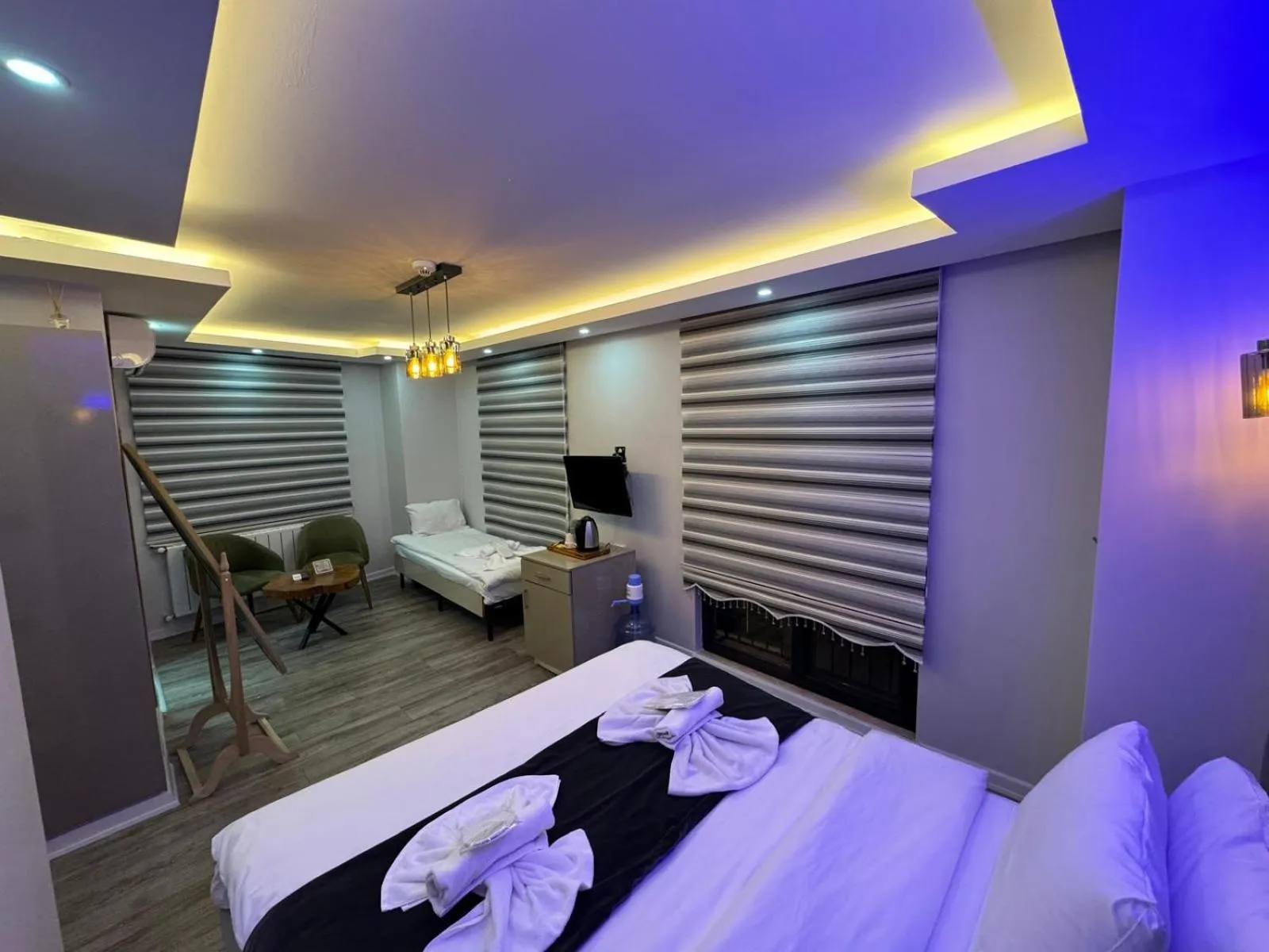 Bed in GALATAGREENAPPLEHOTEL