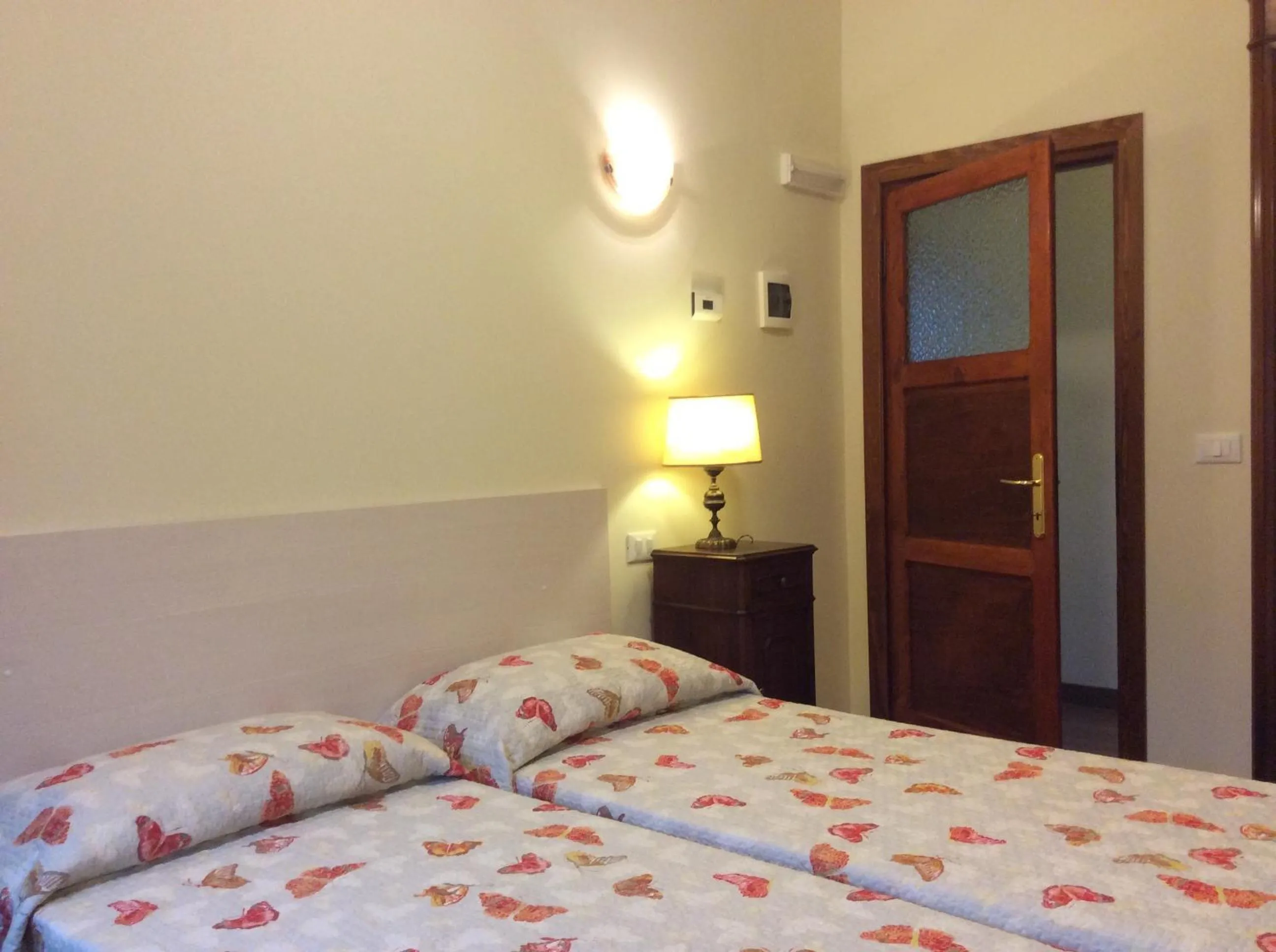 Bedroom, Bed in Cadorna Chalet