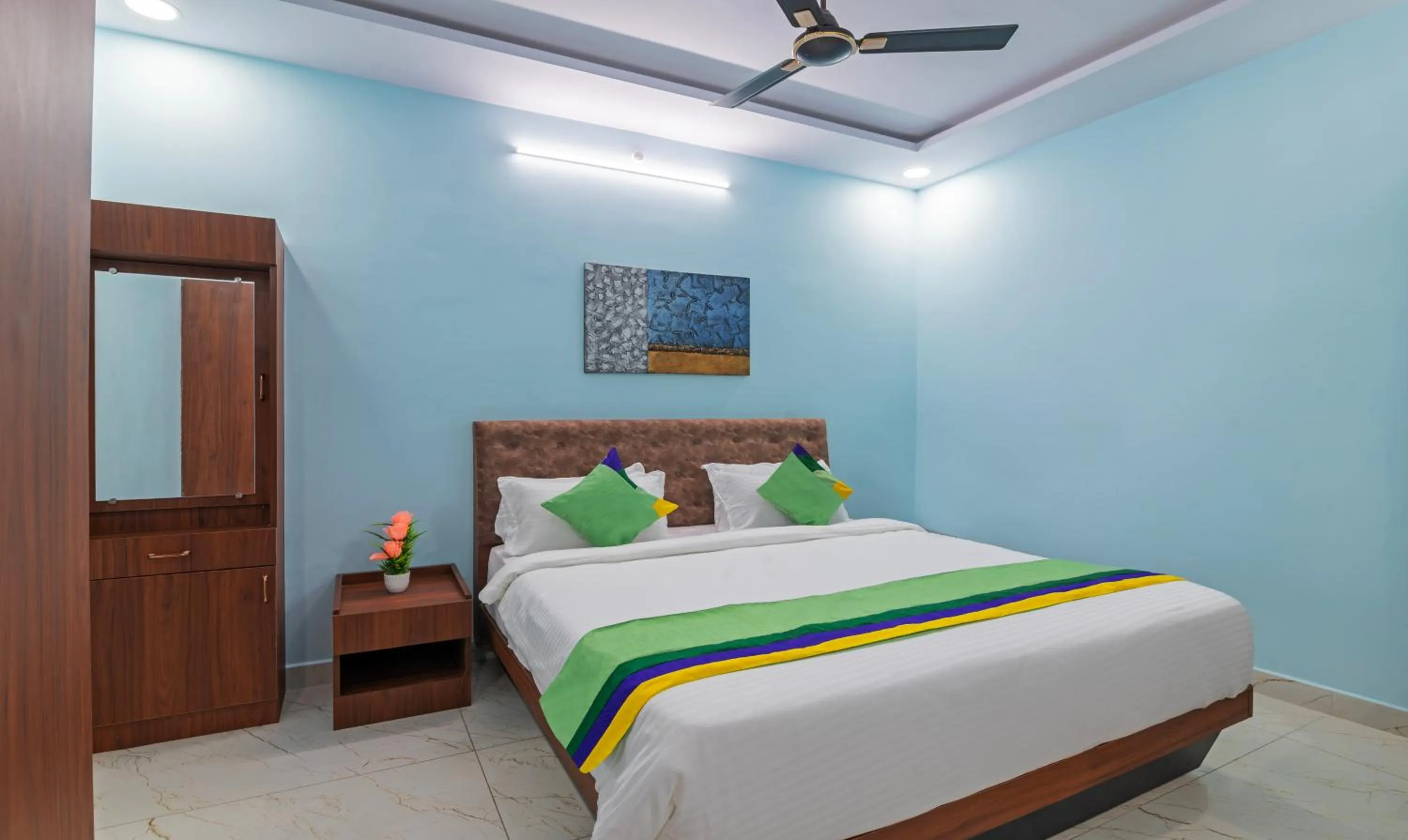 Bedroom, Bed in Itsy Hotels Kurinji Stay Inn