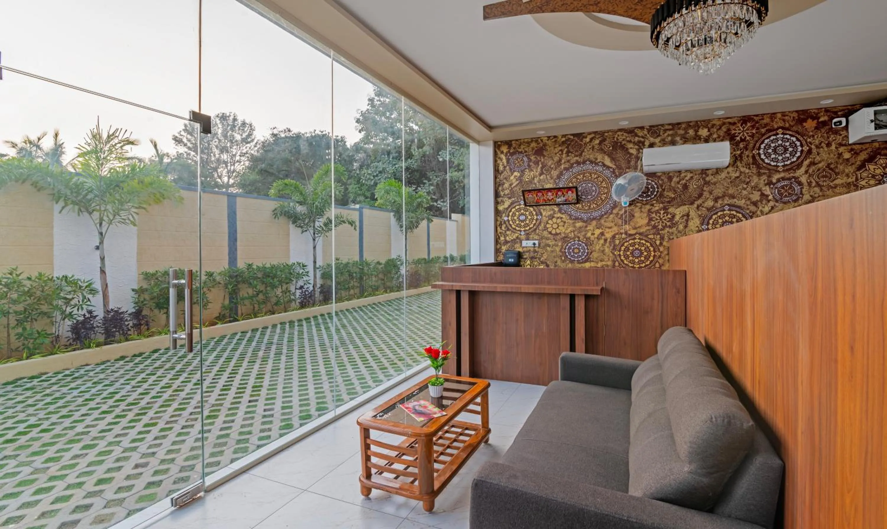 Lobby or reception in Itsy Hotels Kurinji Stay Inn