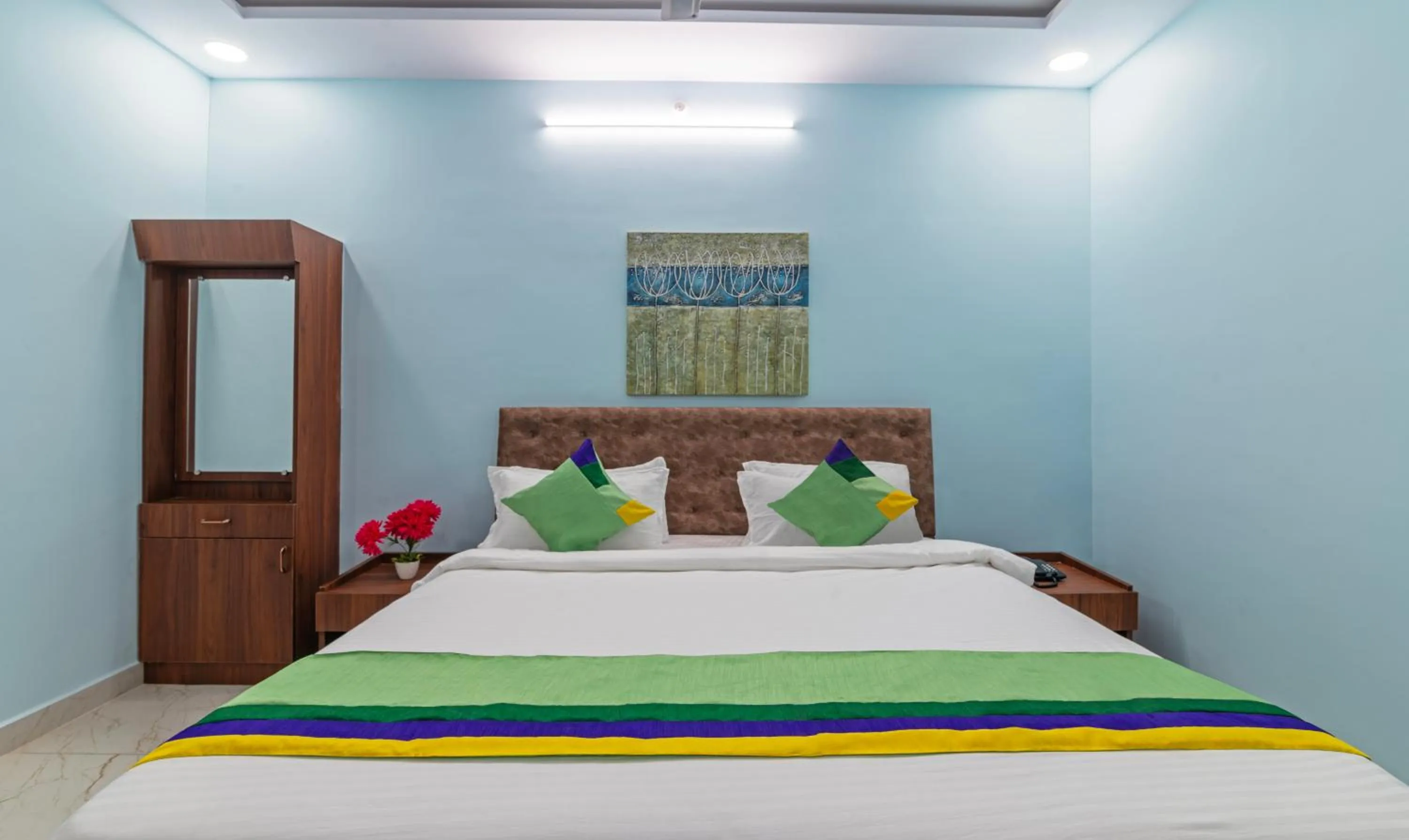 Bedroom, Bed in Itsy Hotels Kurinji Stay Inn