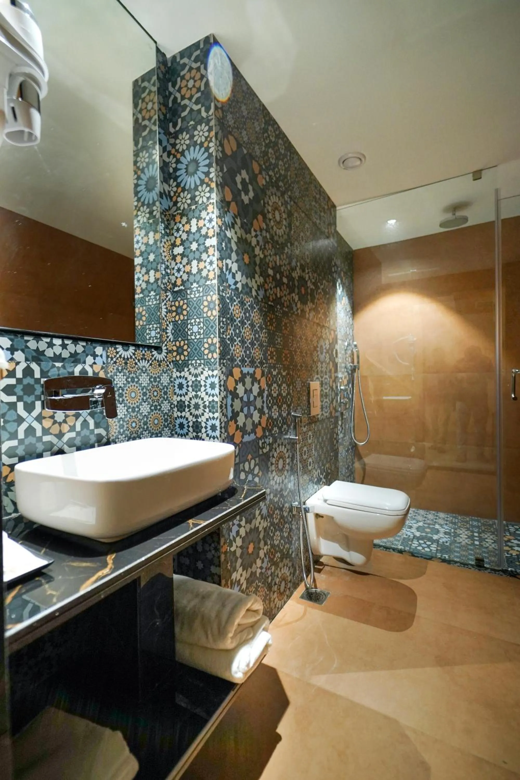 Bathroom in Hotel Park Inn Nellore - Near the Hospital & Highway