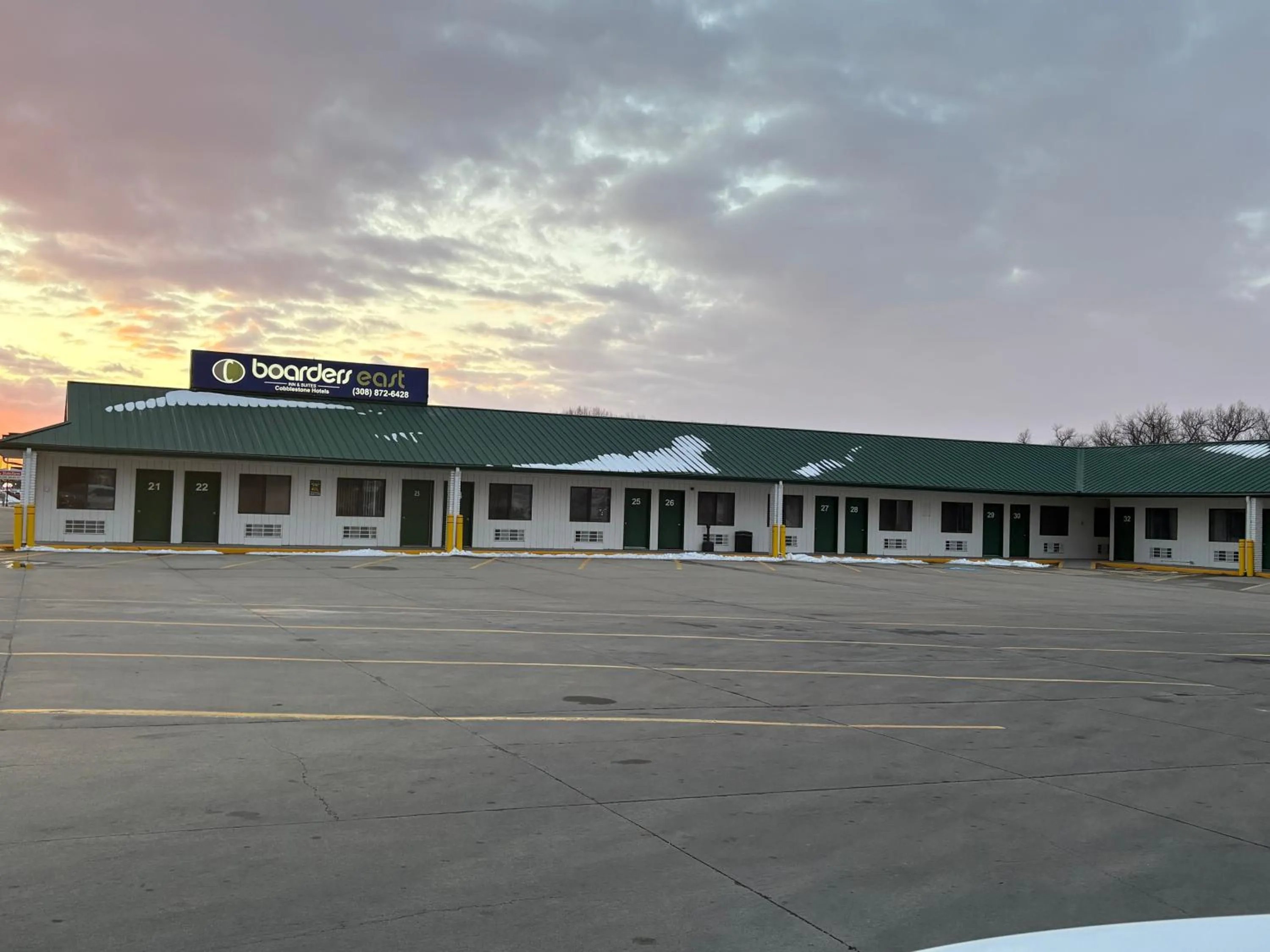 Property building in Boarders Inn & Suites by Cobblestone Hotels - Broken Bow