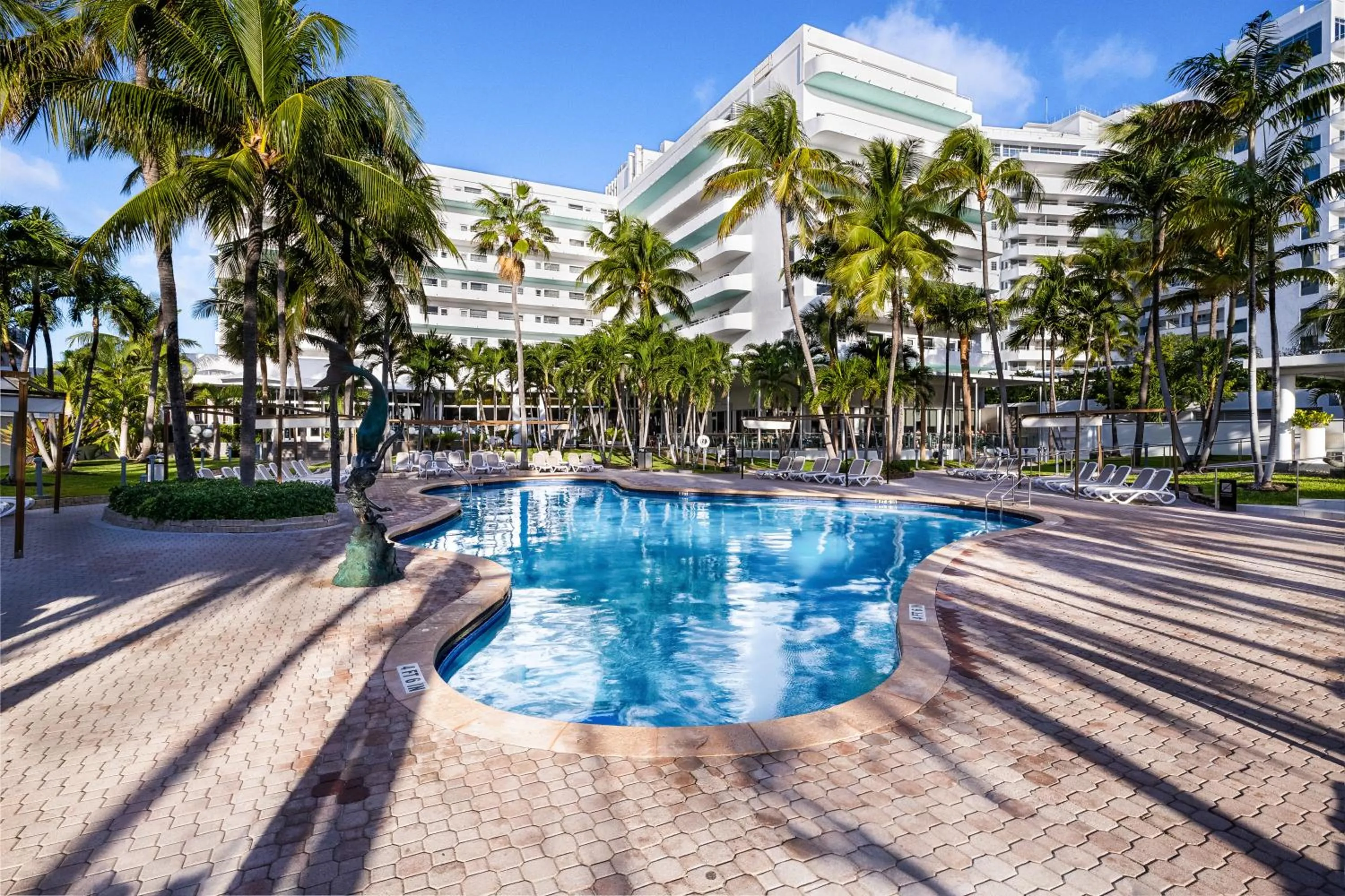 Garden in Riu Plaza Miami Beach