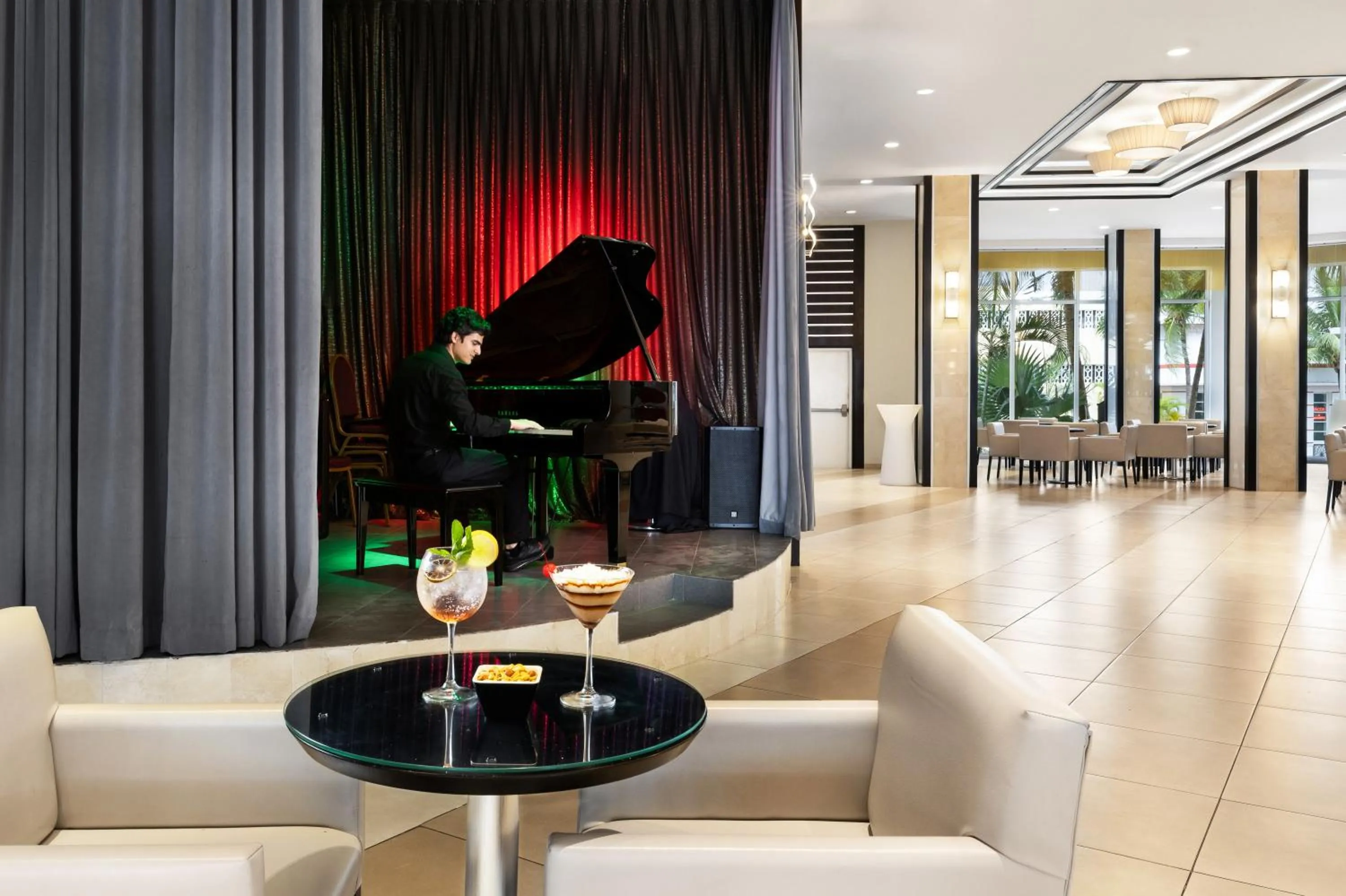 Lobby or reception in Riu Plaza Miami Beach