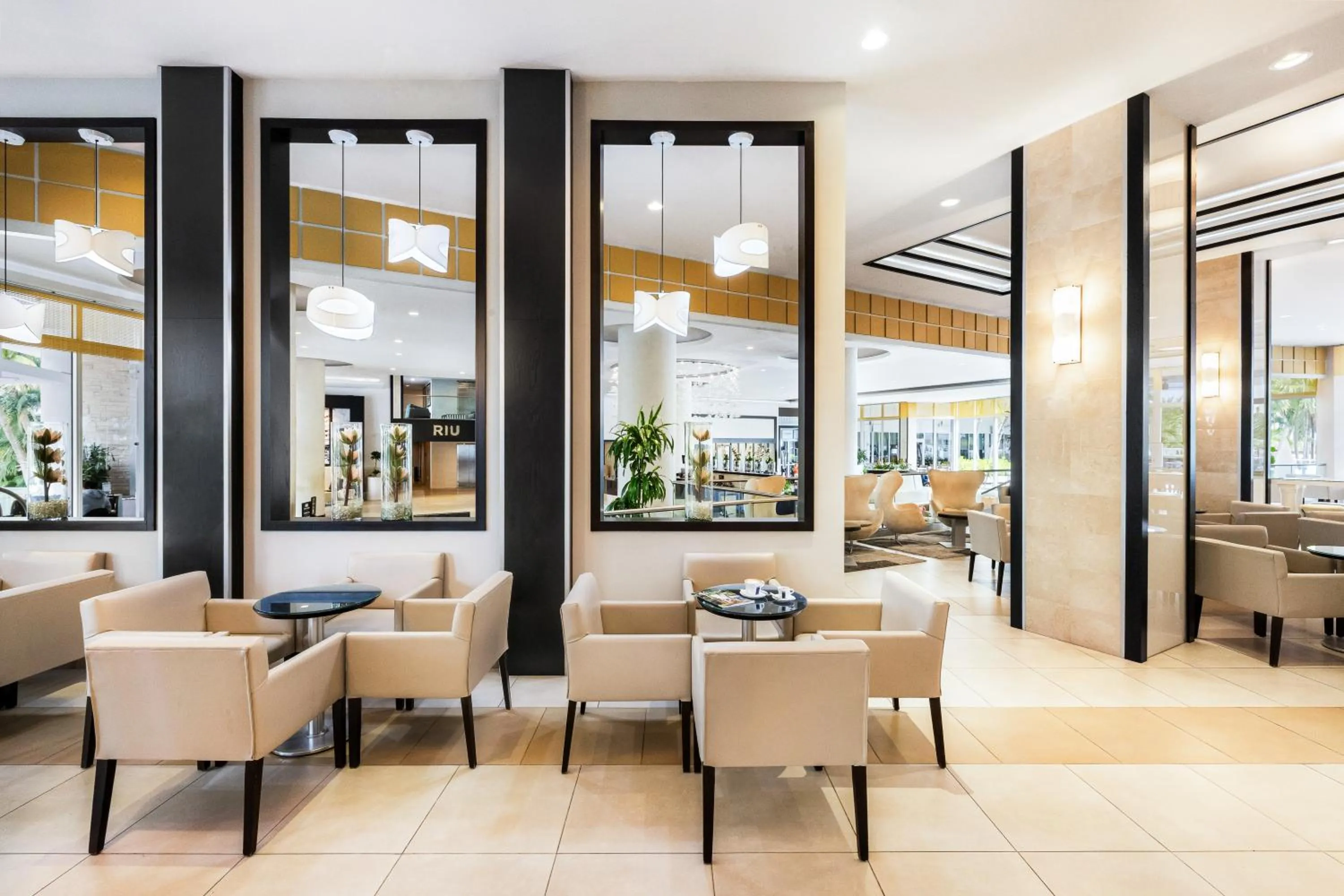 Lobby or reception in Riu Plaza Miami Beach