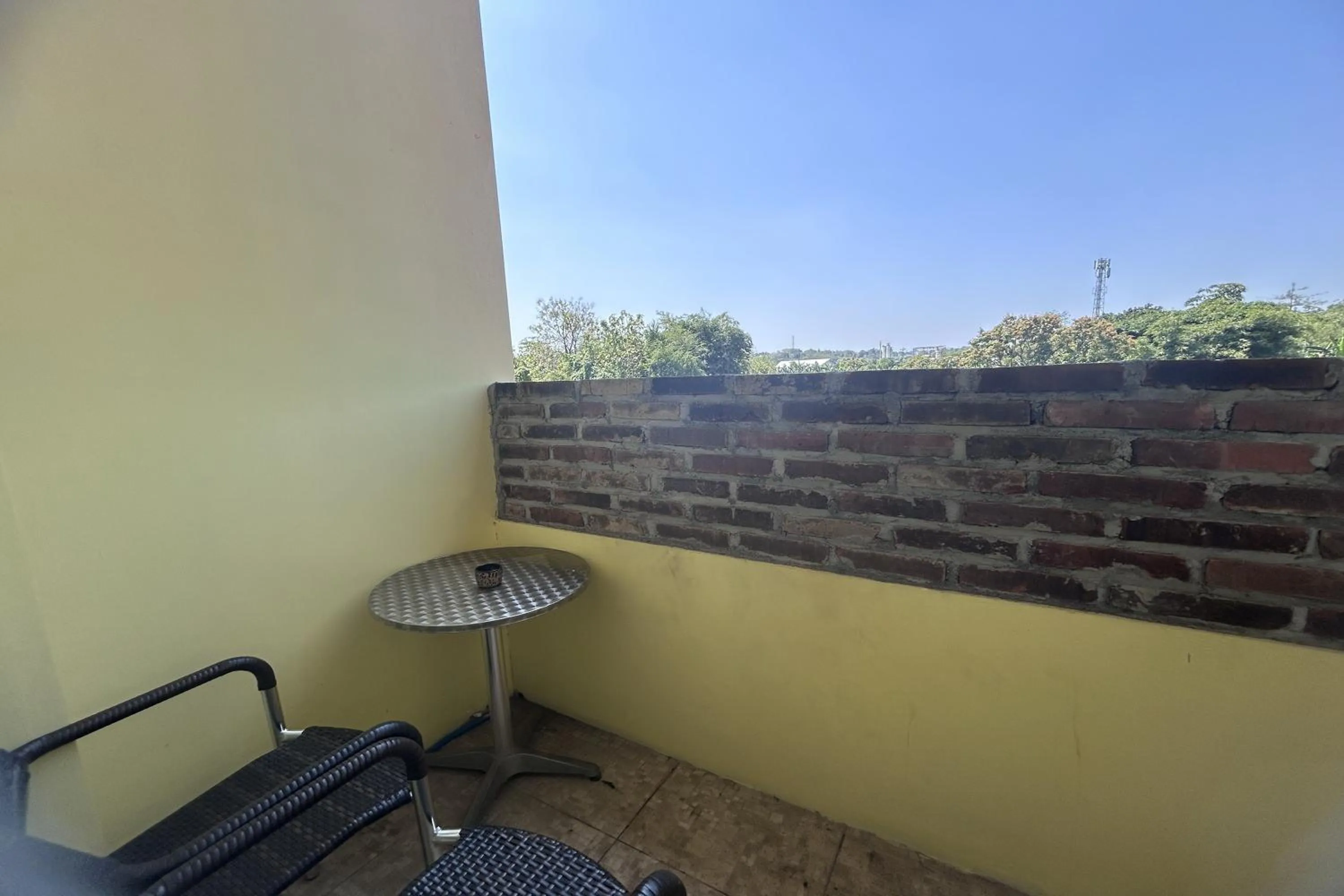 Balcony/Terrace in Niwa Canting