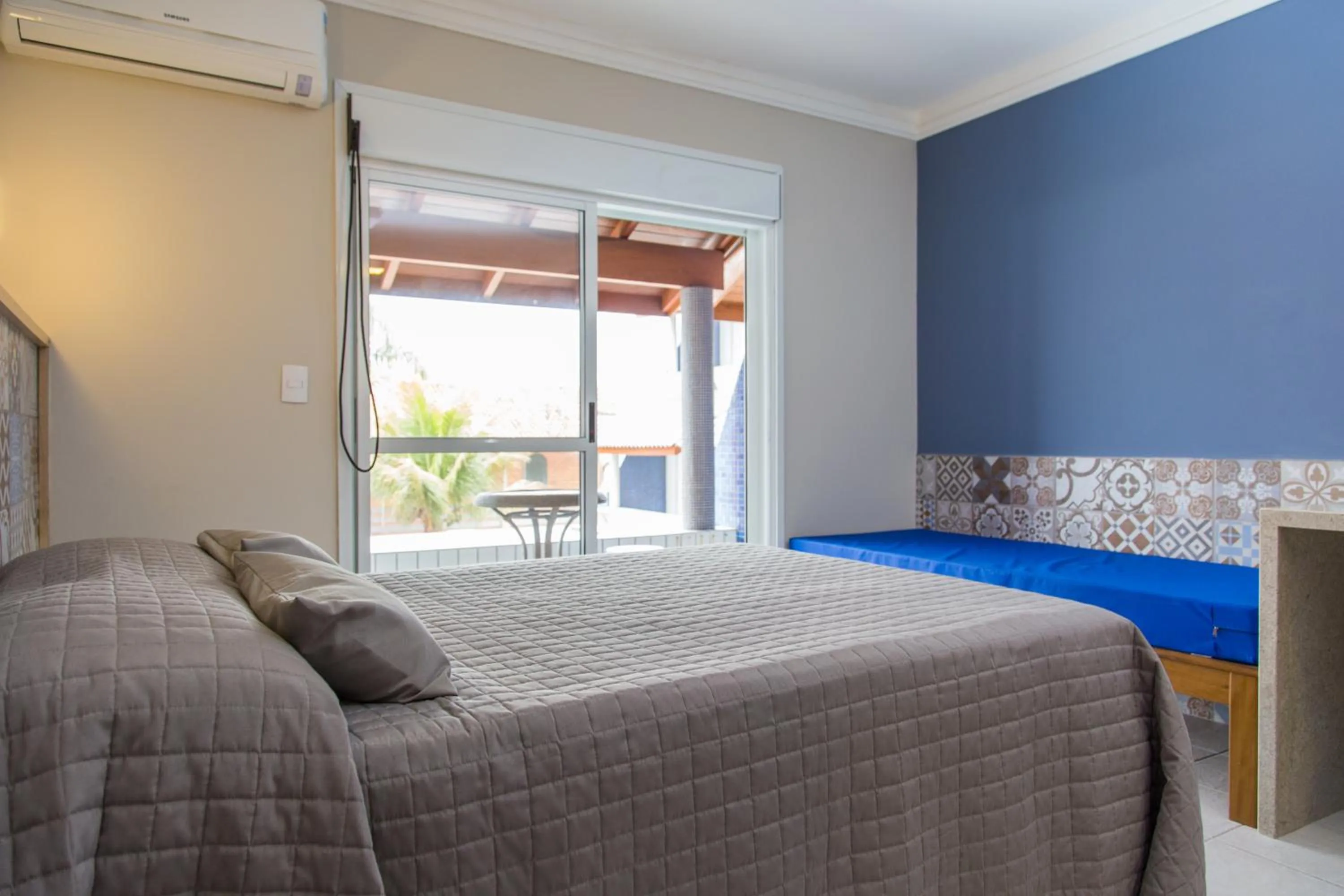 Balcony/Terrace, Bed in Spazio Marine Hotel - Guaratuba