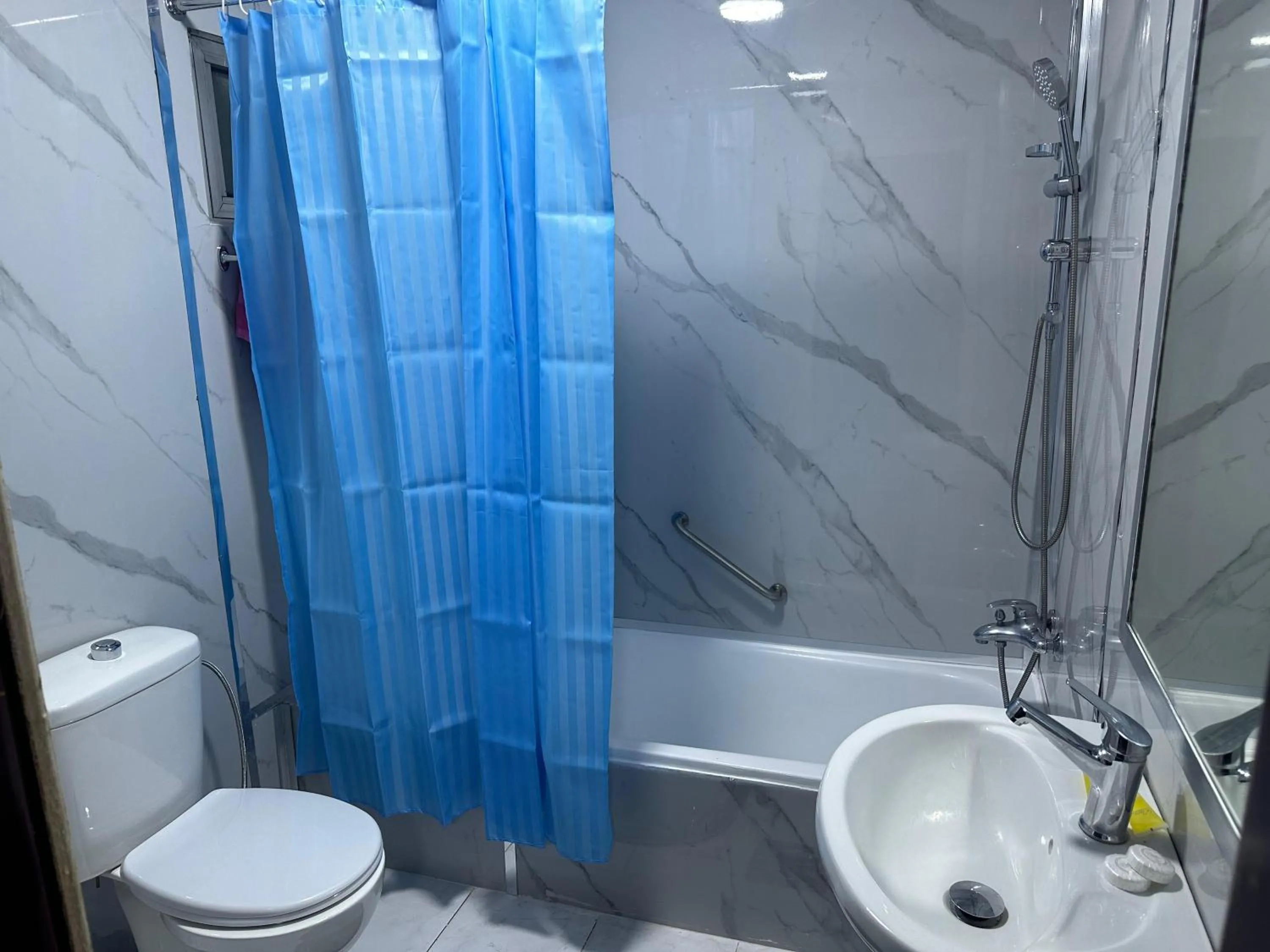 Bathroom in Conord Hotel