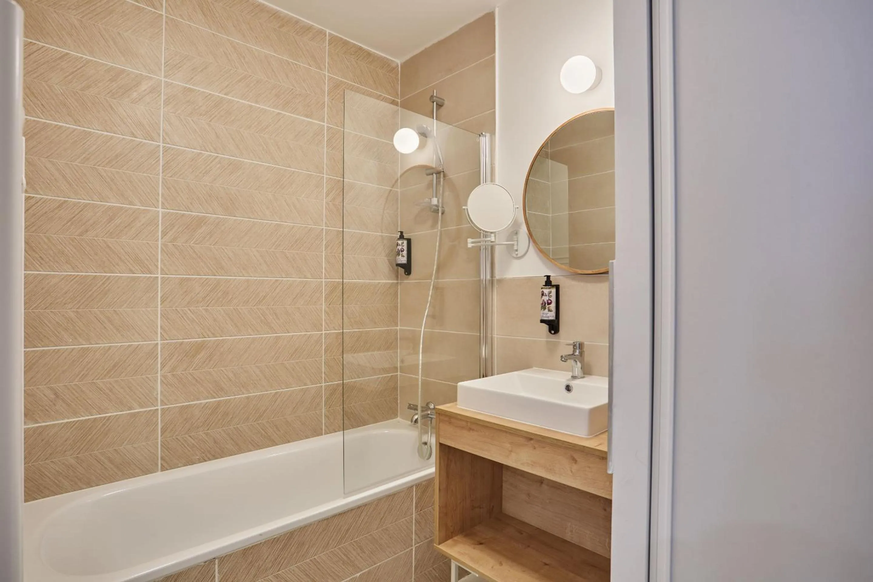 Bathroom in Résidence Odalys Riviera