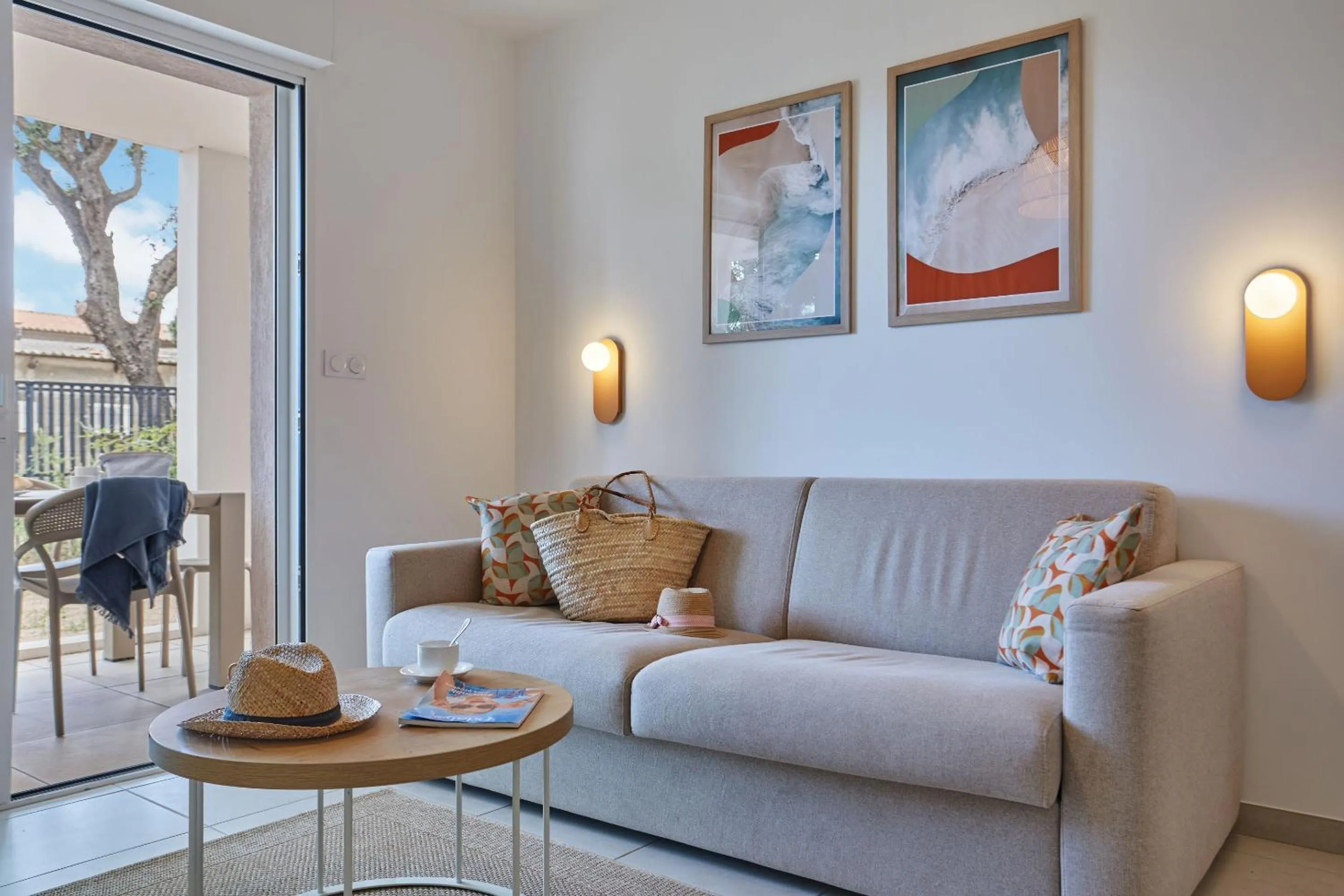 Seating area in Résidence Odalys Riviera