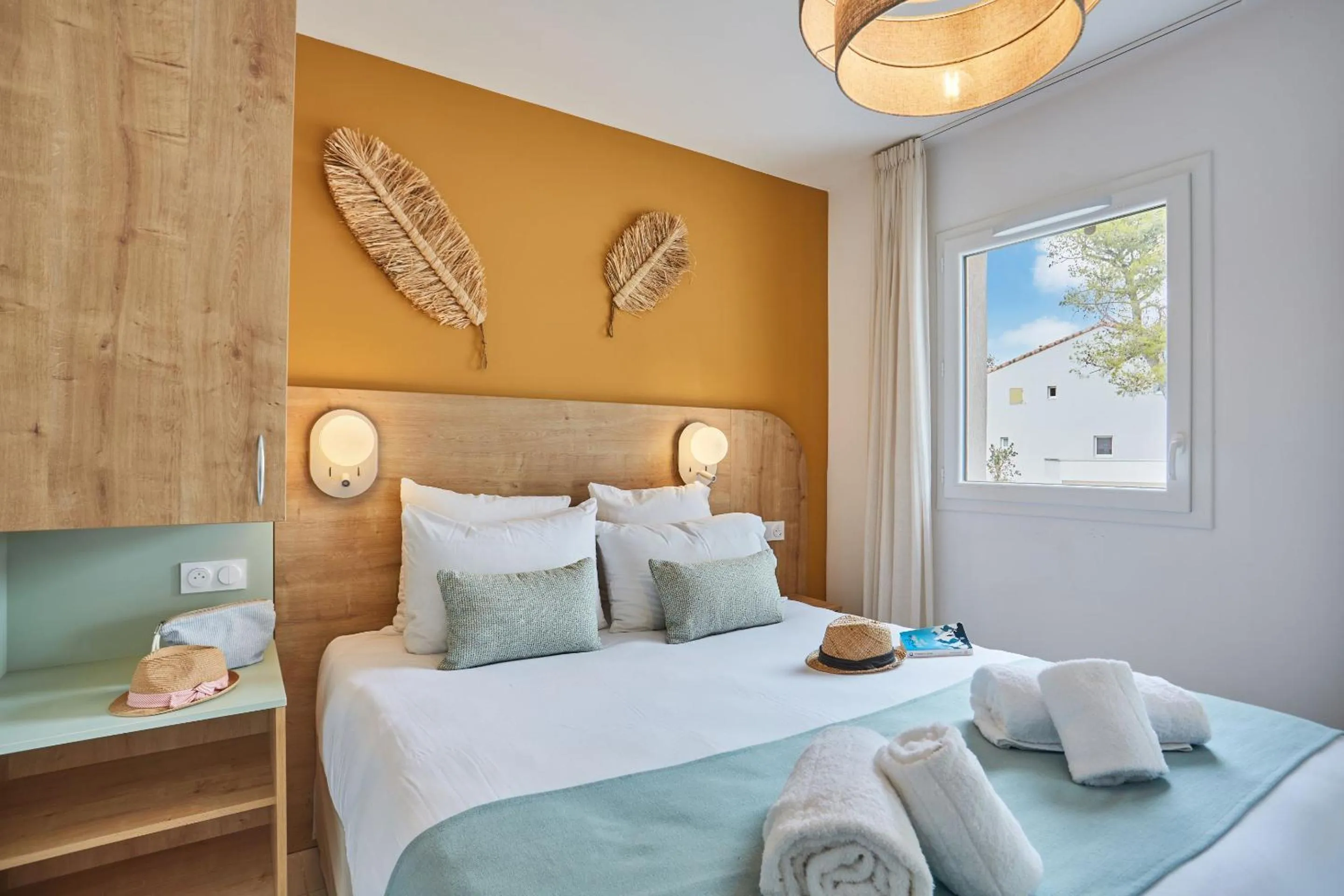 Bedroom, Bed in Résidence Odalys Riviera