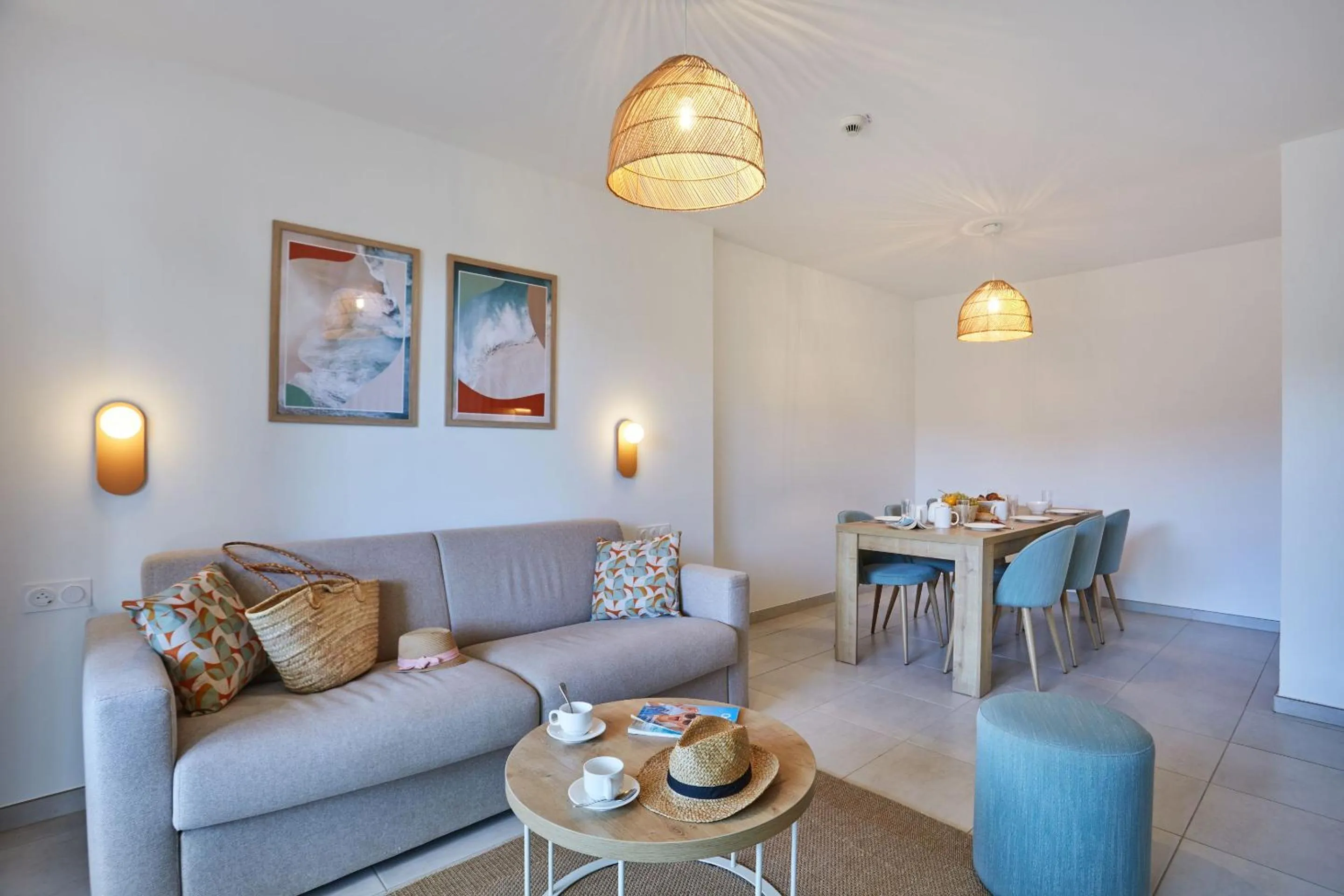 Seating area in Résidence Odalys Riviera