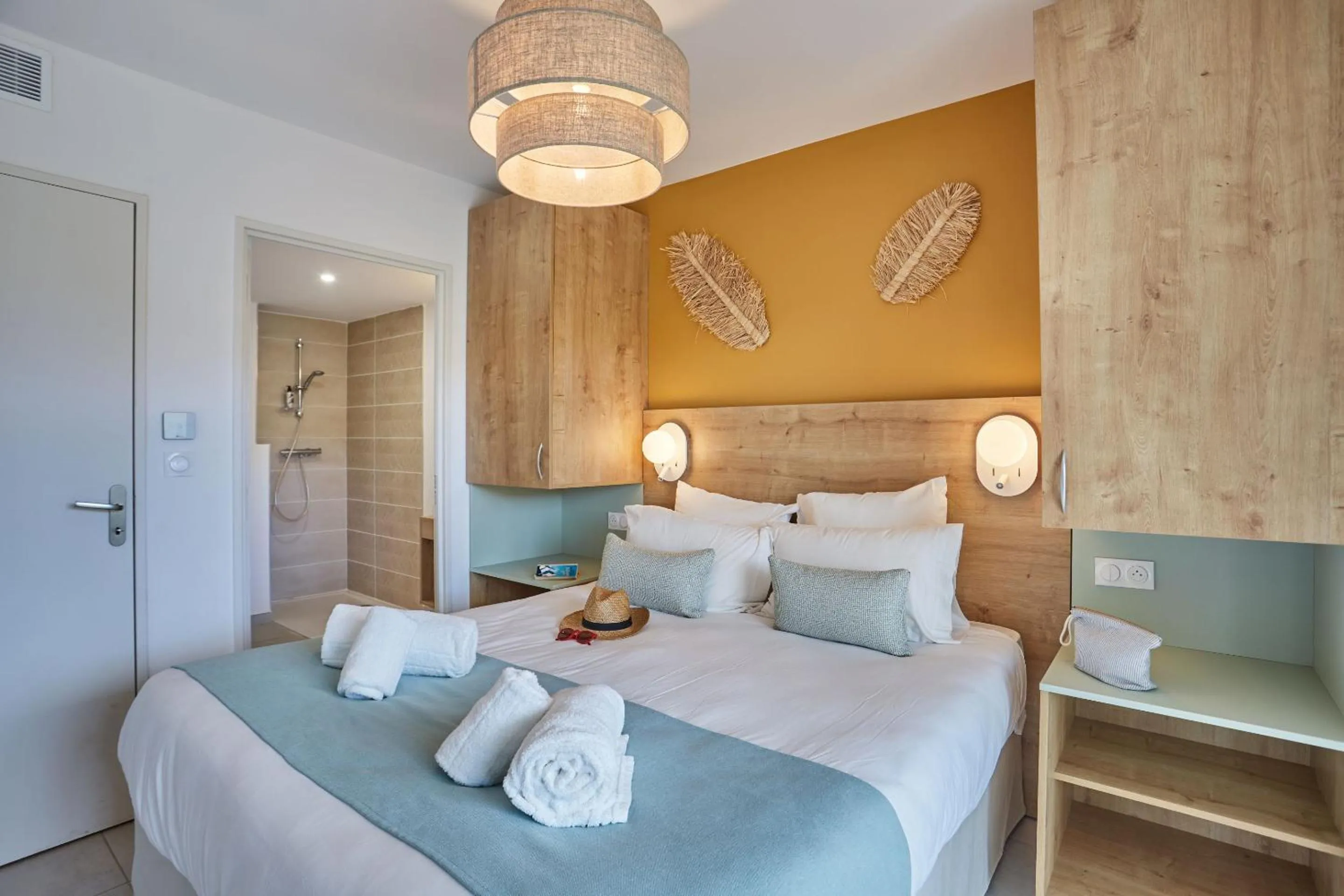 Bedroom, Bed in Résidence Odalys Riviera