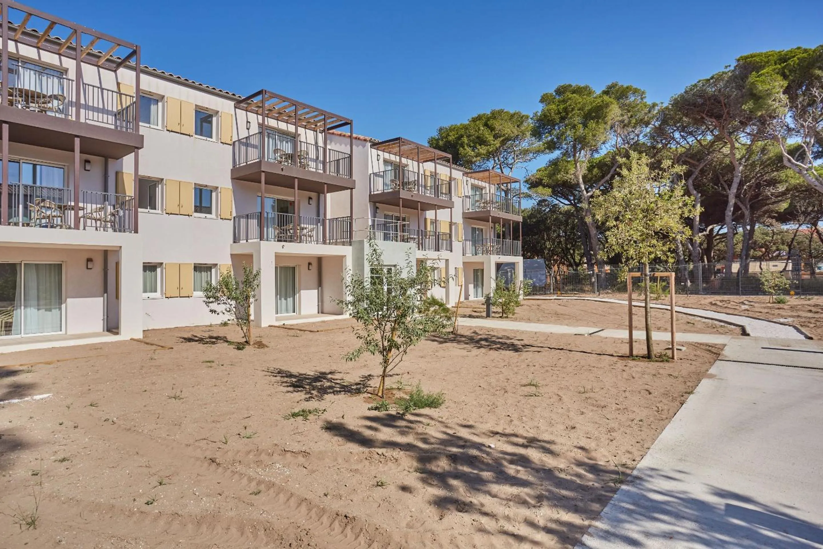 Property building in Résidence Odalys Riviera