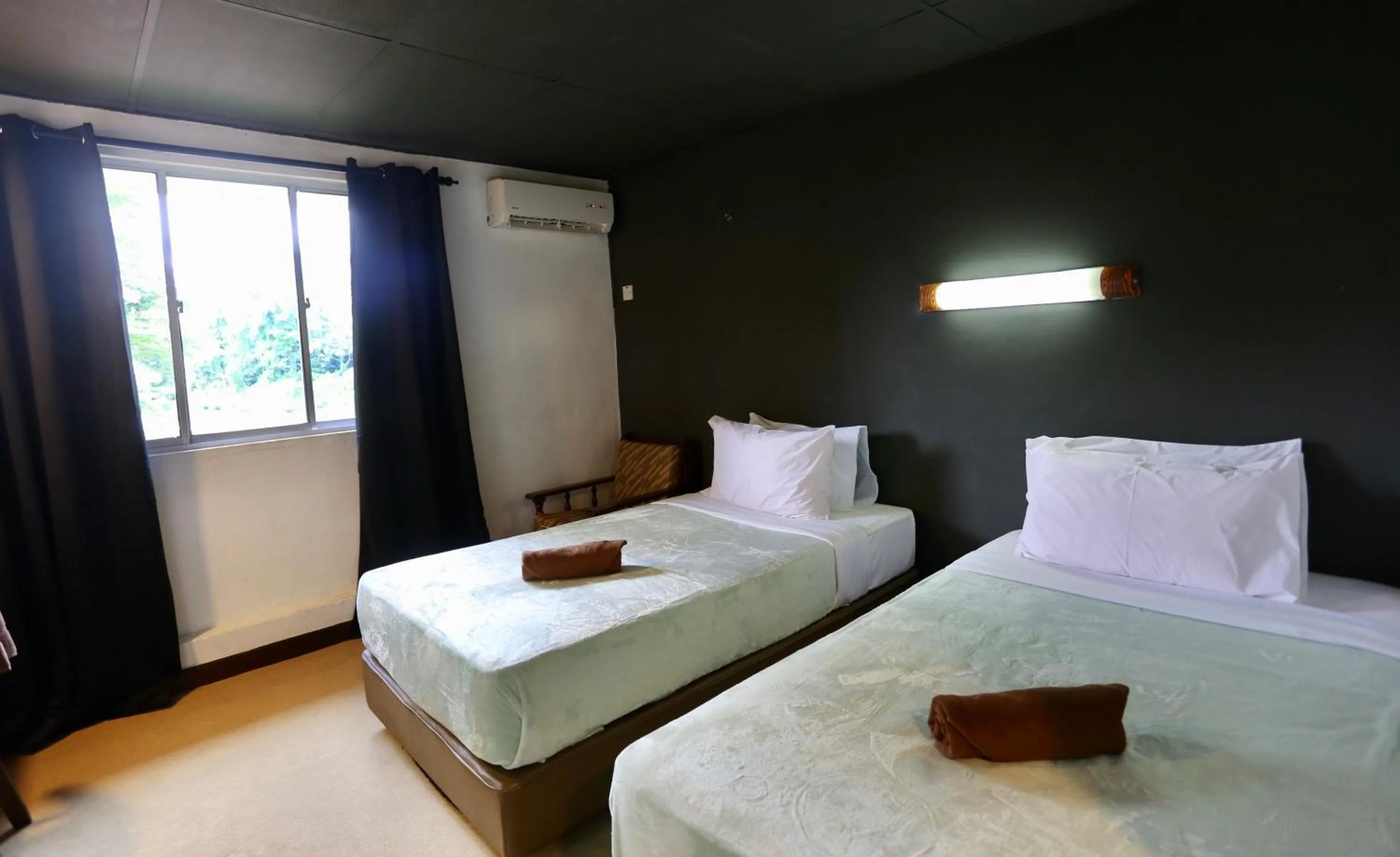 Bed in Fata Hotel by Project Borneo