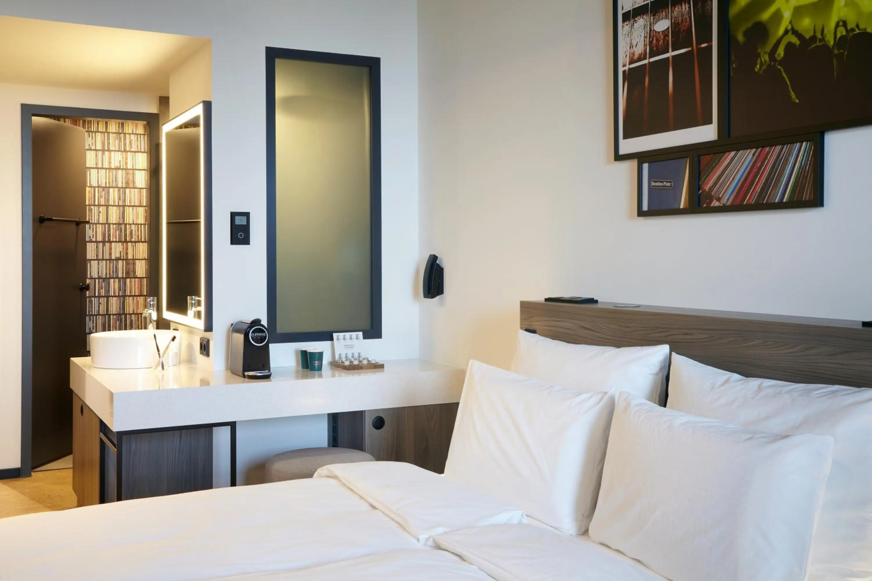 Photo of the whole room, Bed in REVERB by Hard Rock Hamburg