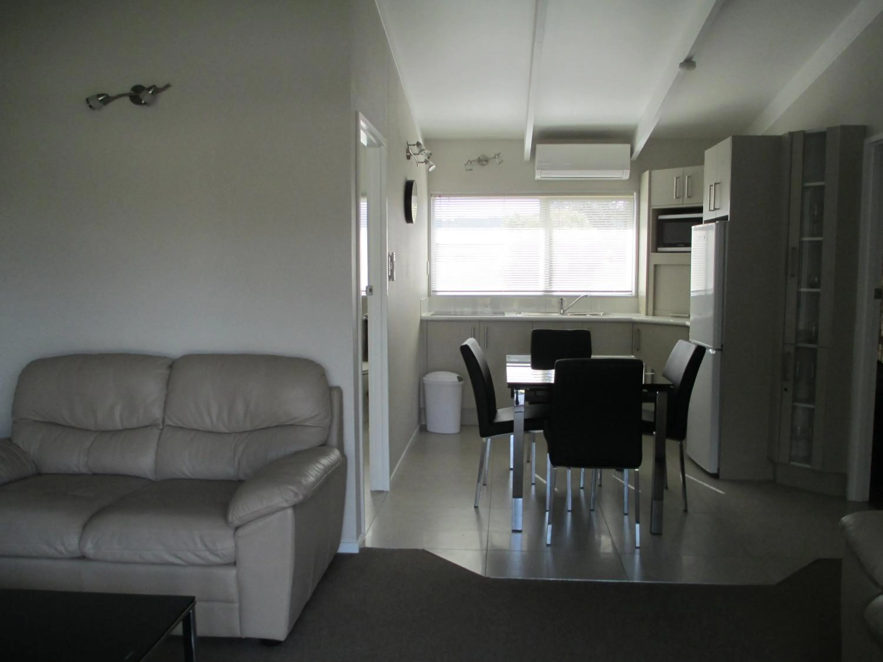 Living room in Palm Pacific Resort & Motel