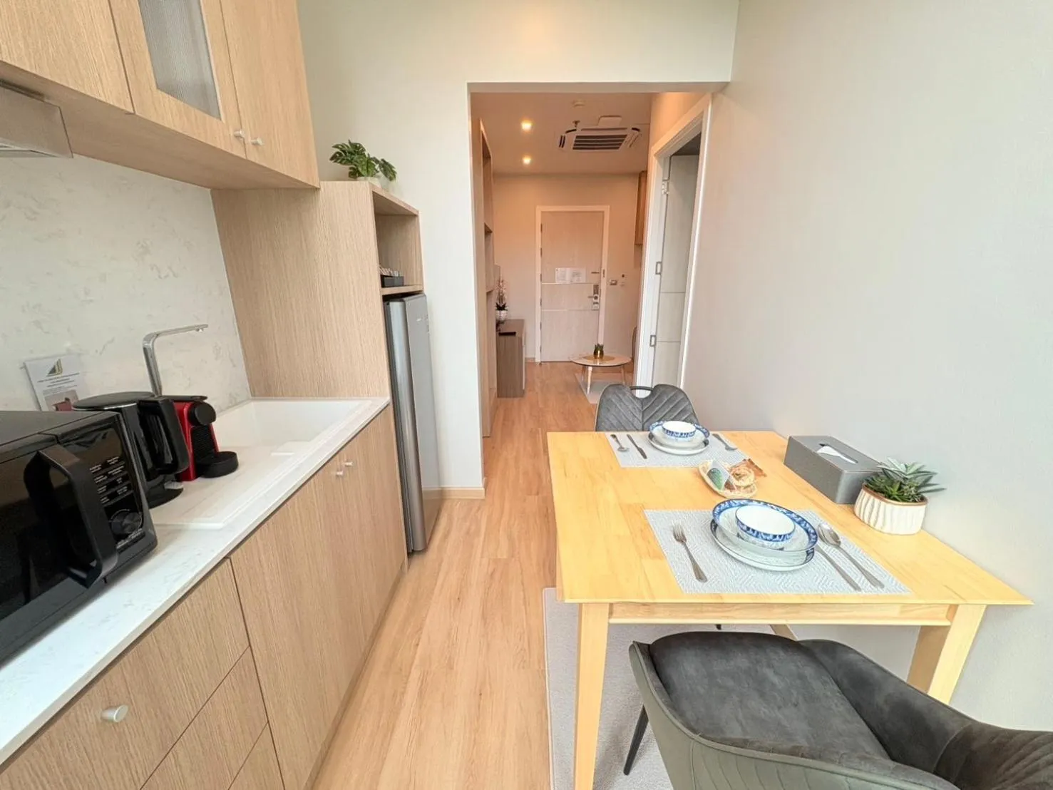 Coffee/tea facilities in Naka-Raj Escape Hotel