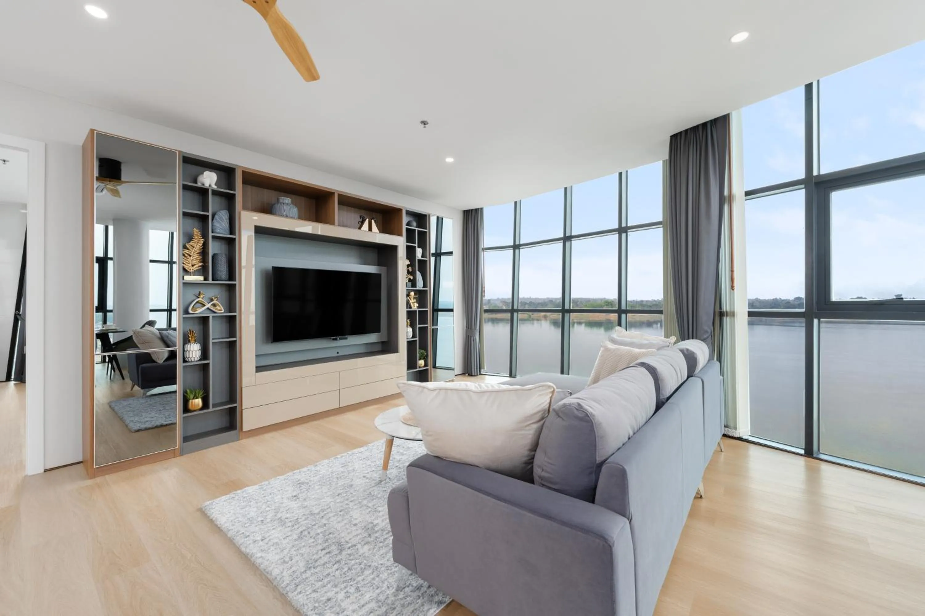 Living room in Naka-Raj Escape Hotel