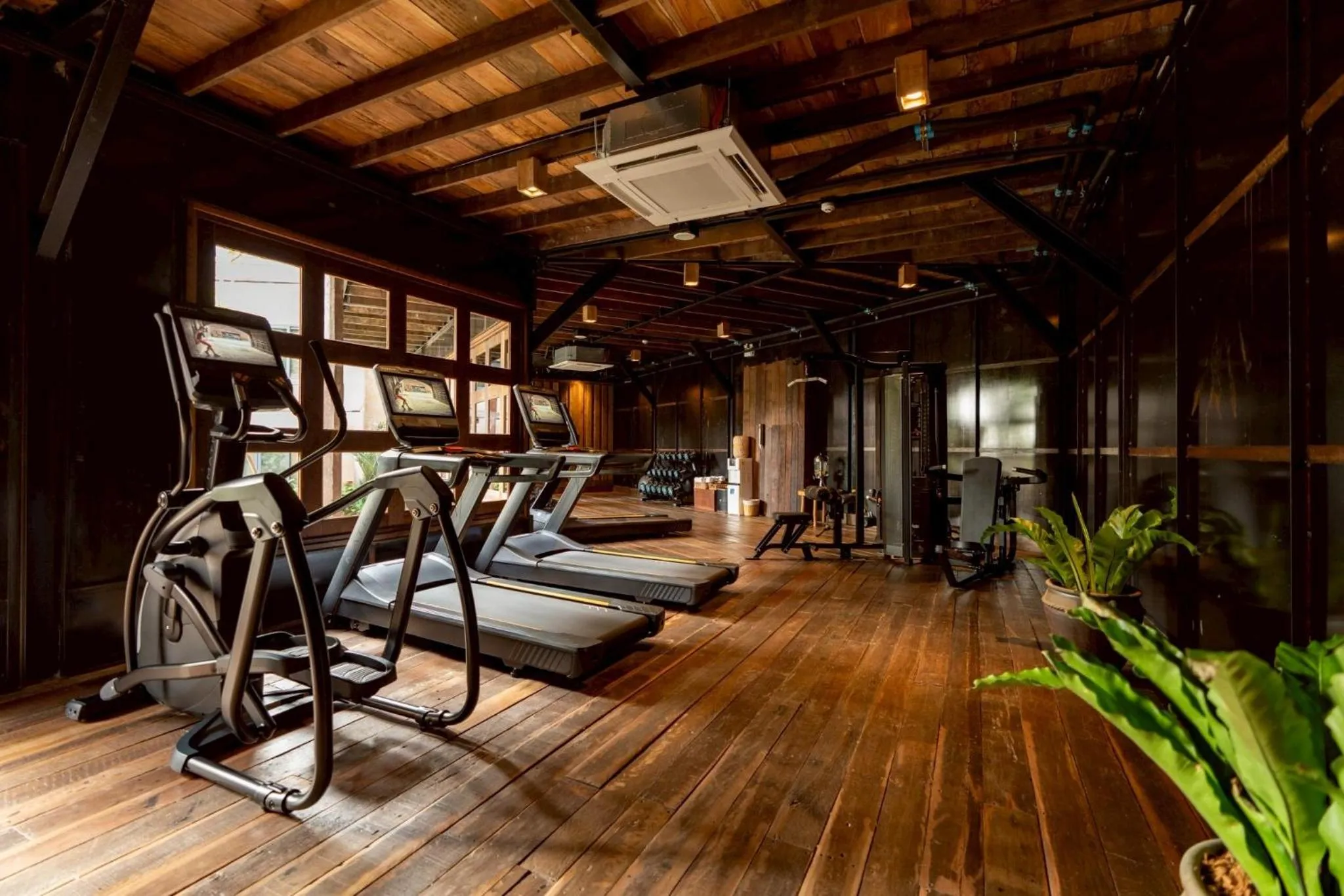 Spa and wellness centre/facilities in Vignette Collection Dinso Resort & Villas Ko Chang by IHG