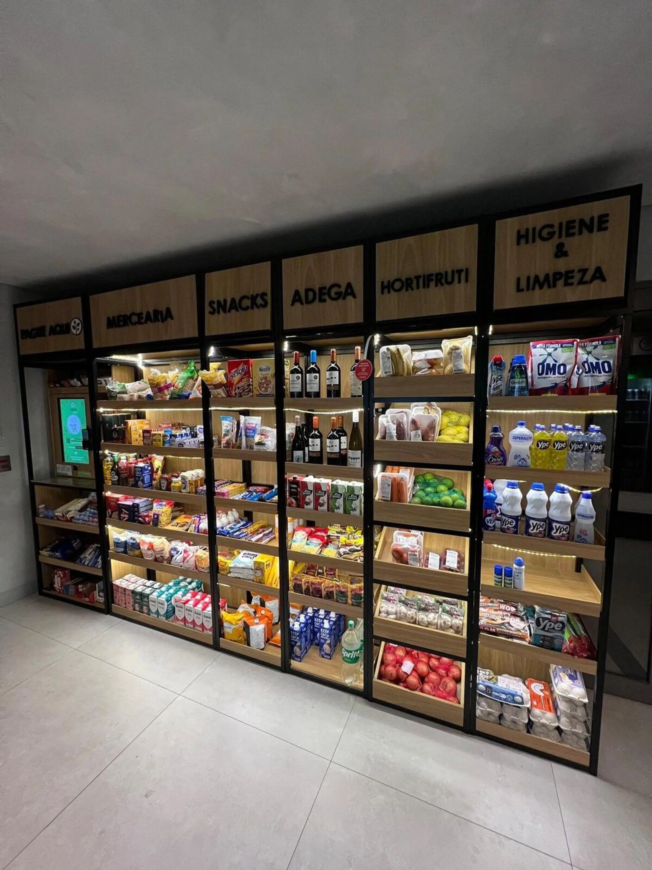 Supermarket/grocery shop in Apartamentos em frente ao Allianz Parque