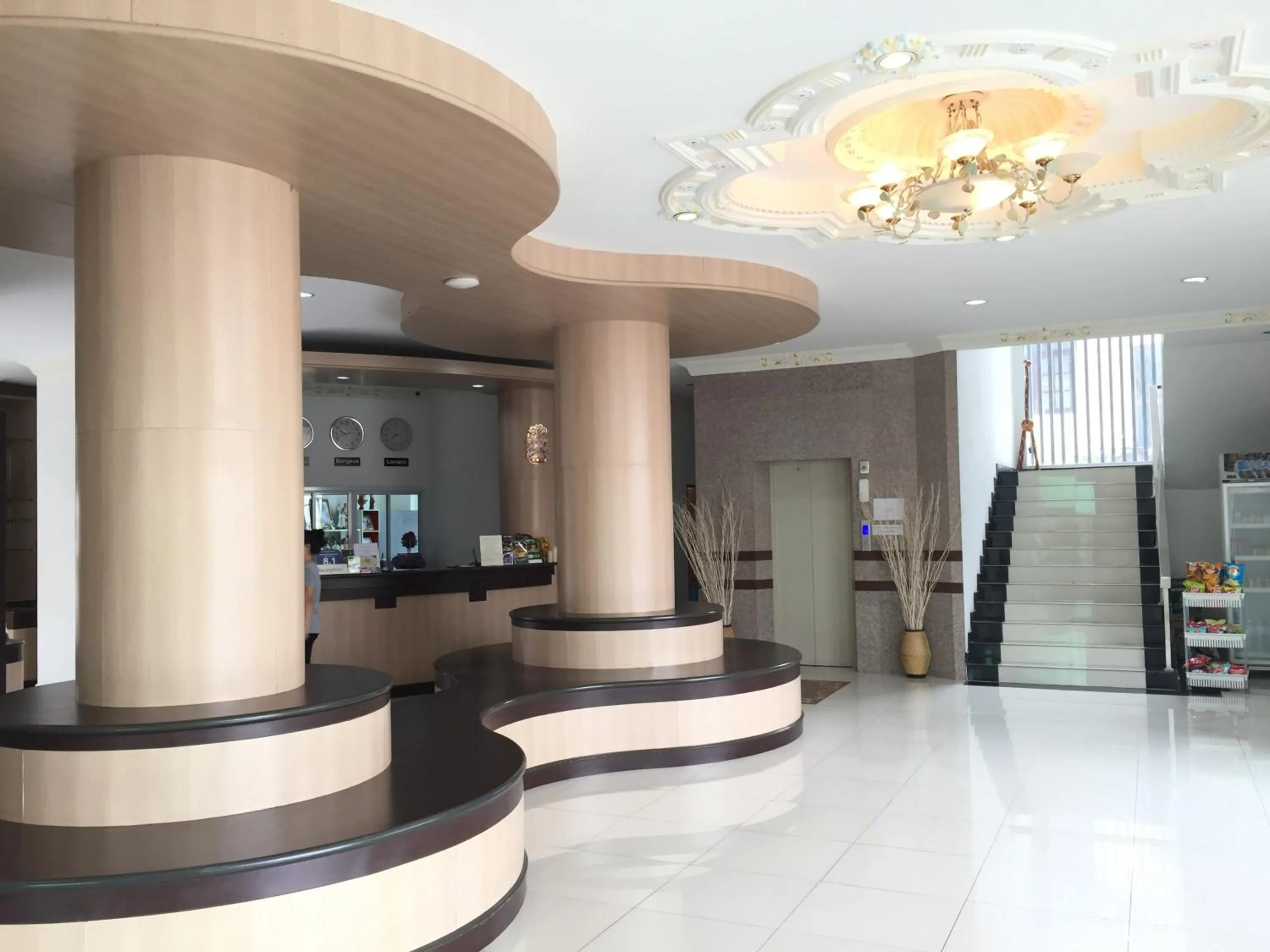 Leelawadee Grand Hotel