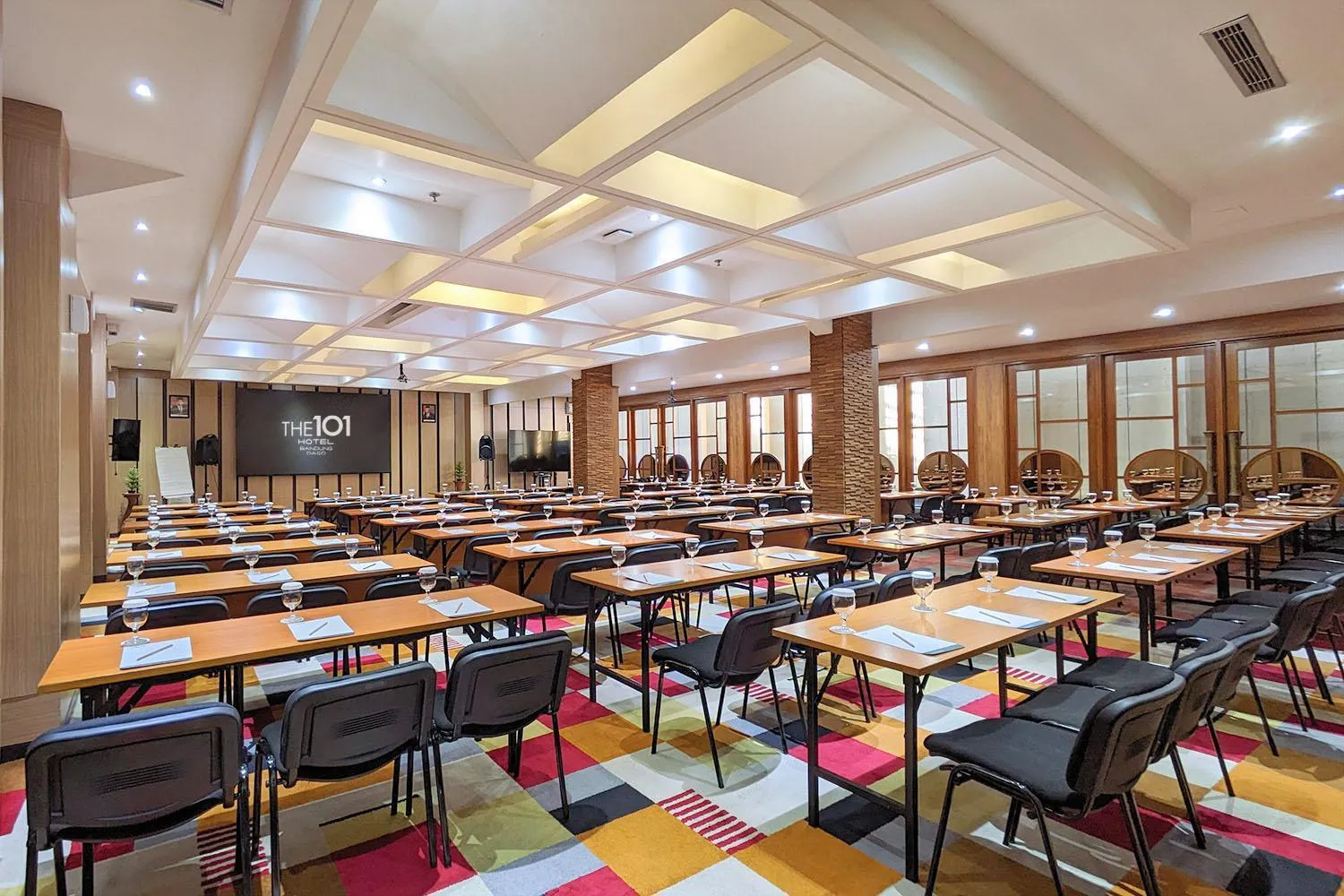 Meeting/conference room in THE 1O1 Bandung Dago