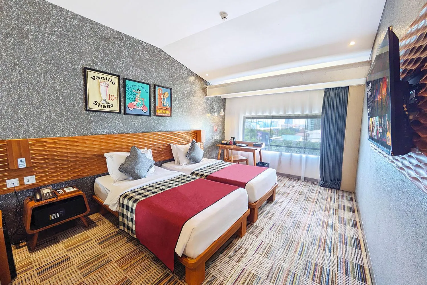 Bed in THE 1O1 Bandung Dago