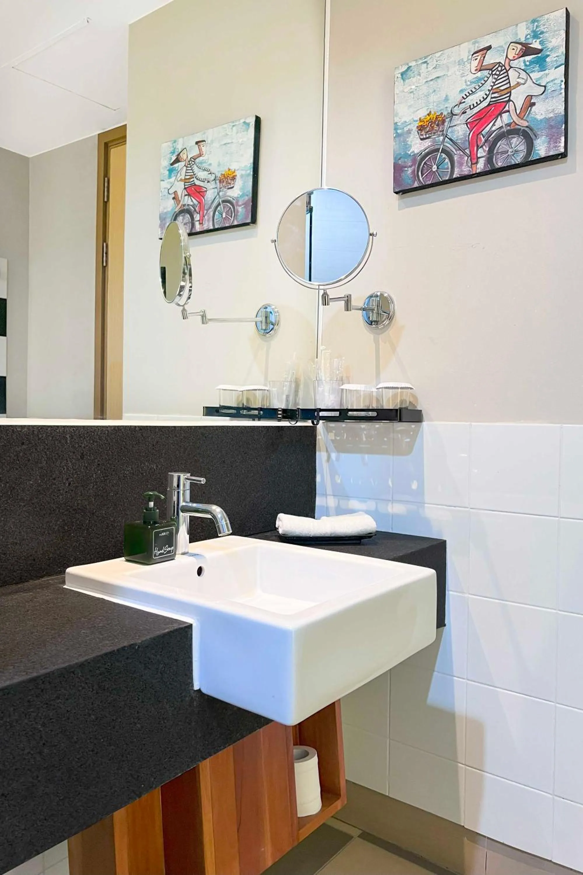 THE 1O1 Bandung Dago