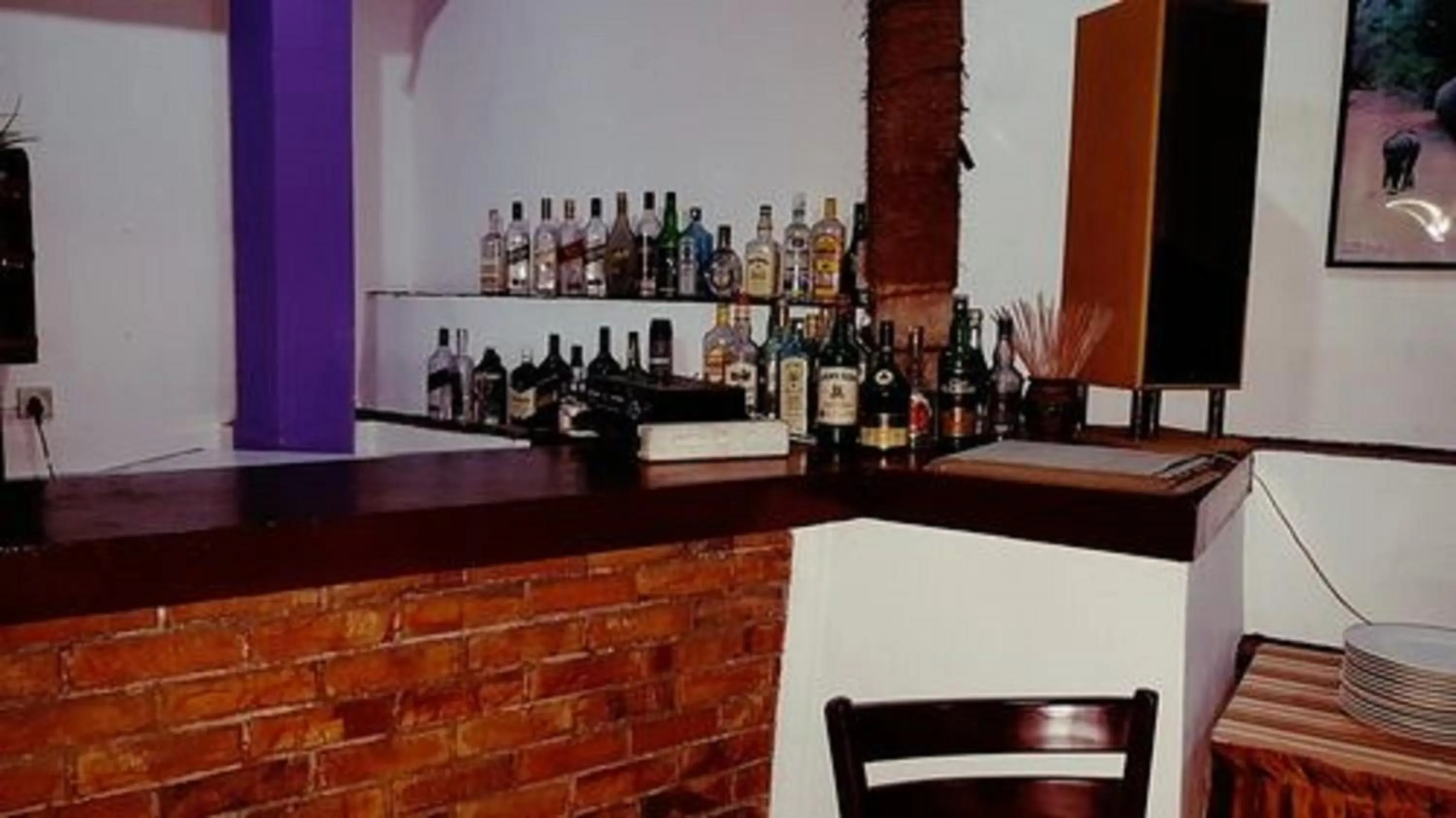 Lounge or bar in Happy Night Holiday Inn