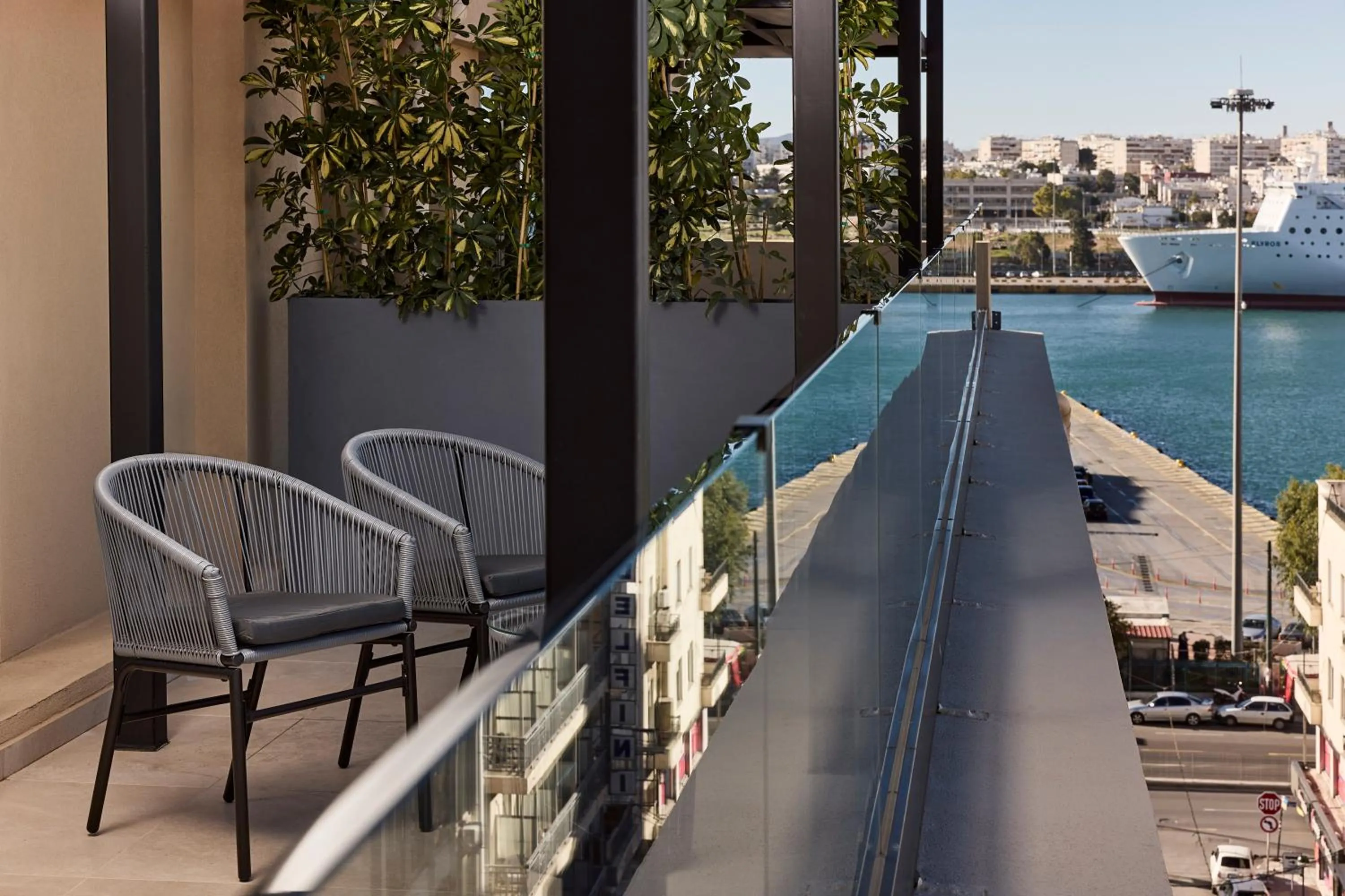 Day in Athenarum Portus Life & Style Hotel